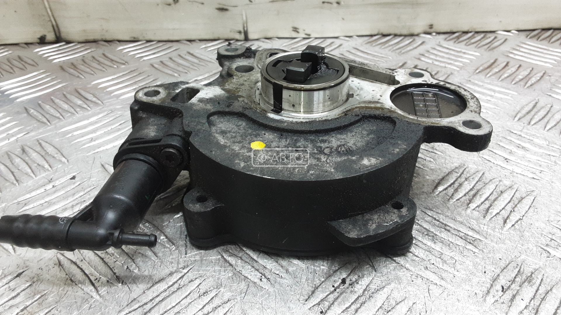 Насос вакуумный