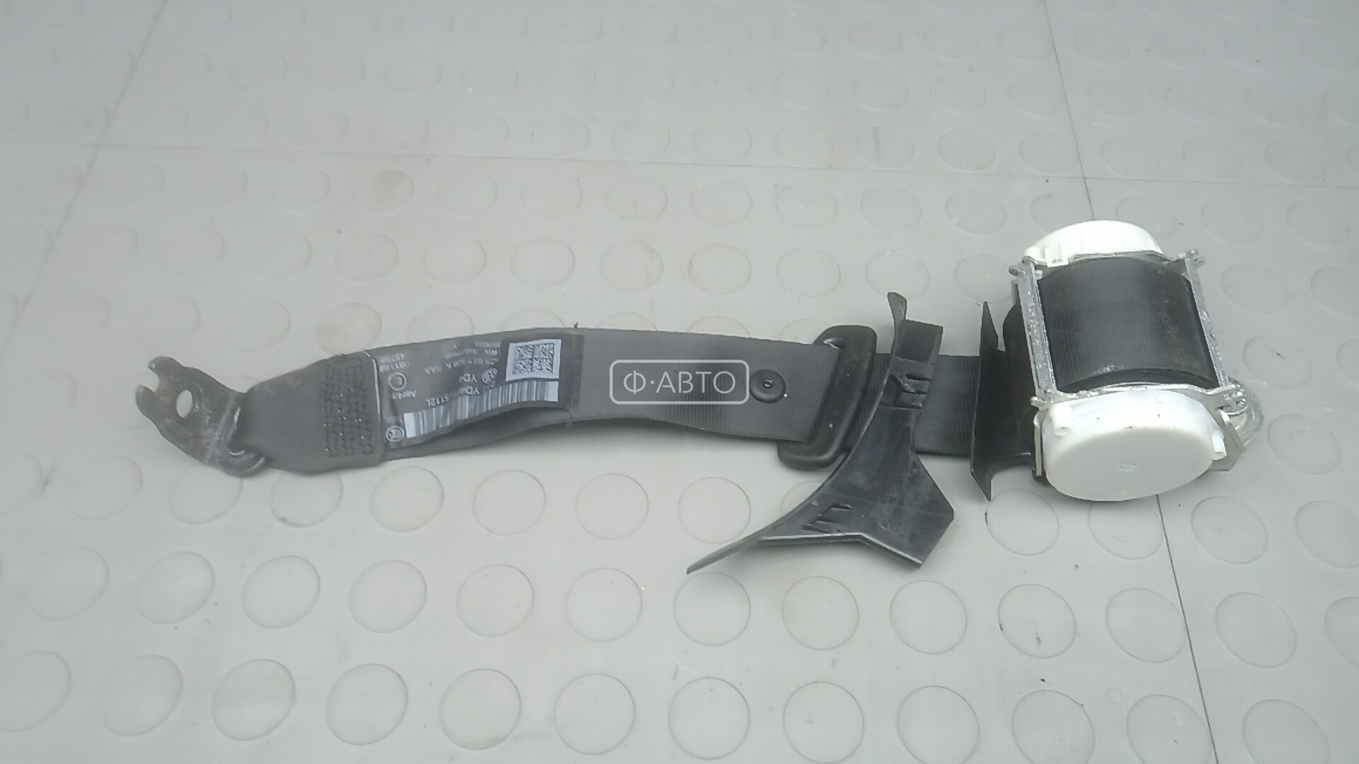 Ремень безопасности с пиропатроном сиденья заднего