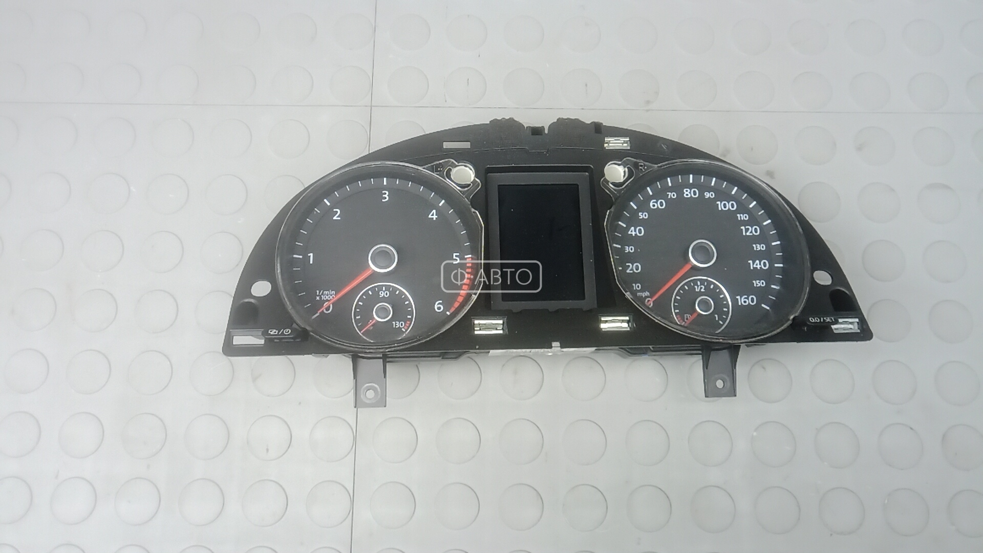 Щиток приборов