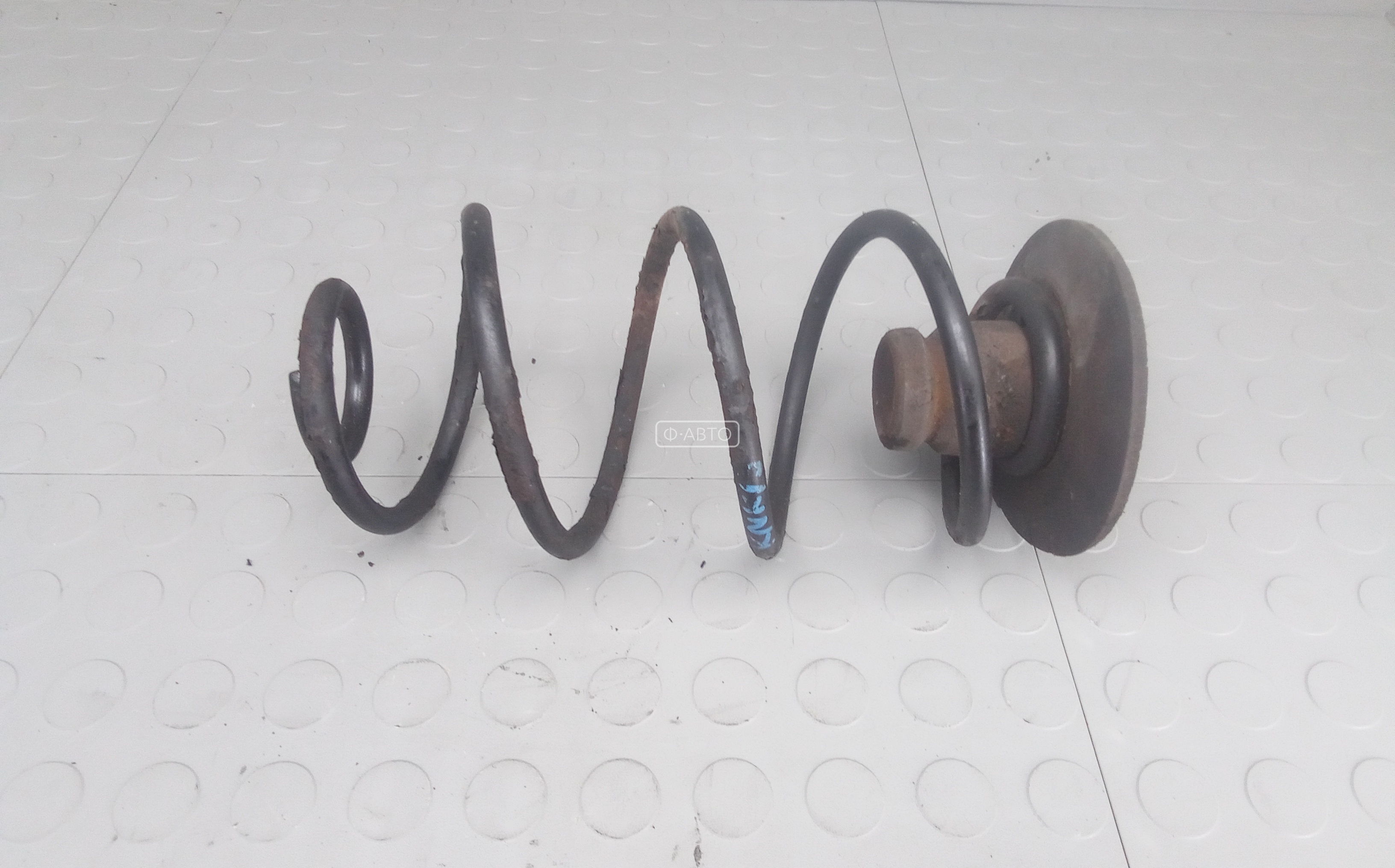 Пружина задняя