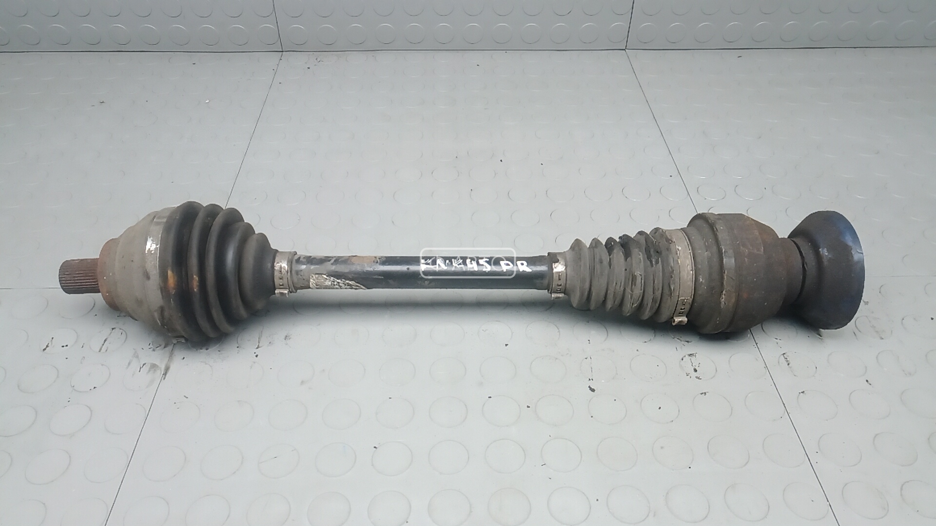 Привод передний правый