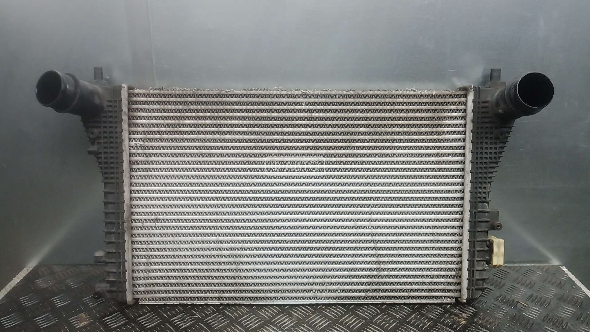 Радиатор интеркулера