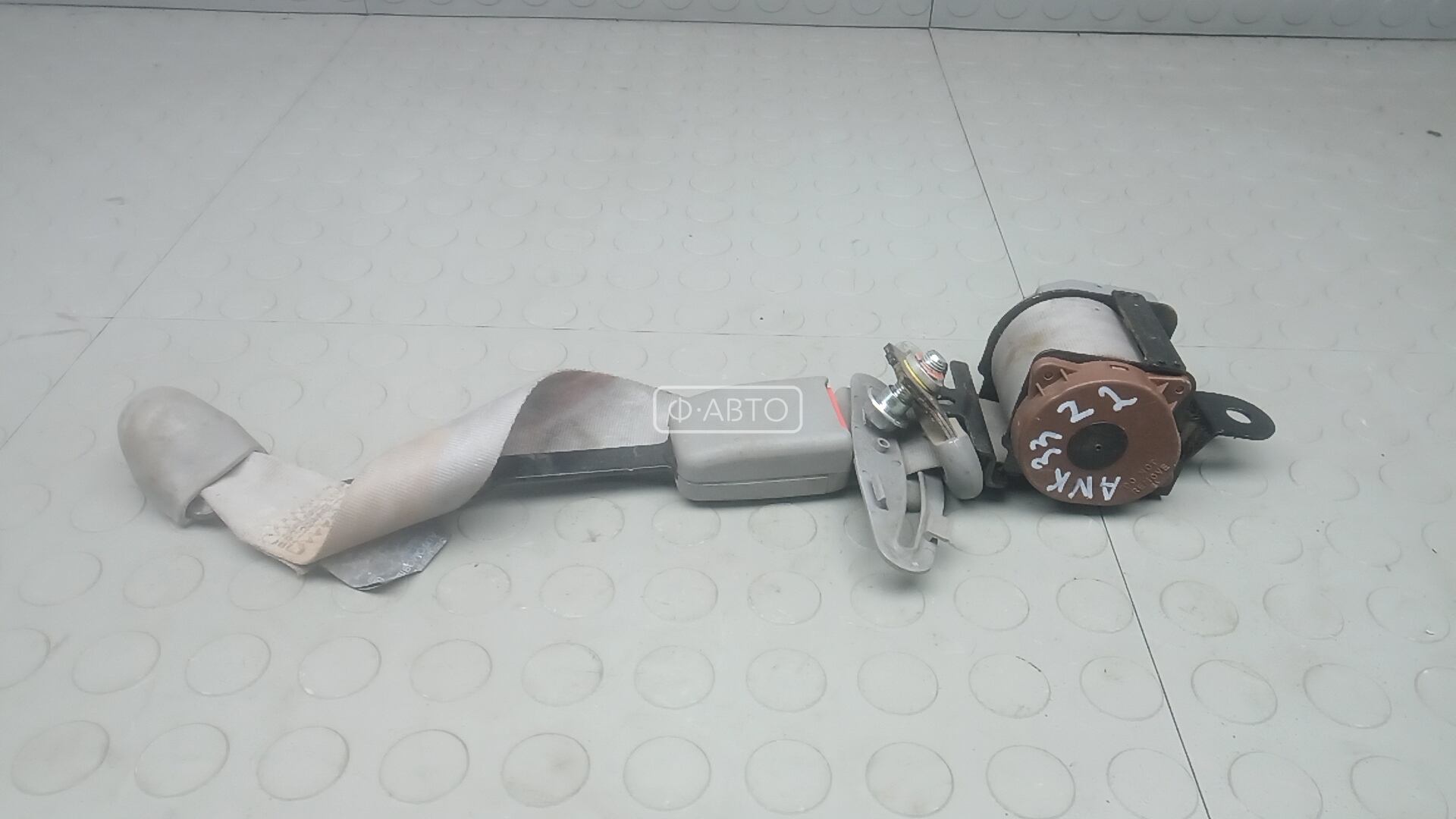 Ремень безопасности с пиропатроном сиденья заднего