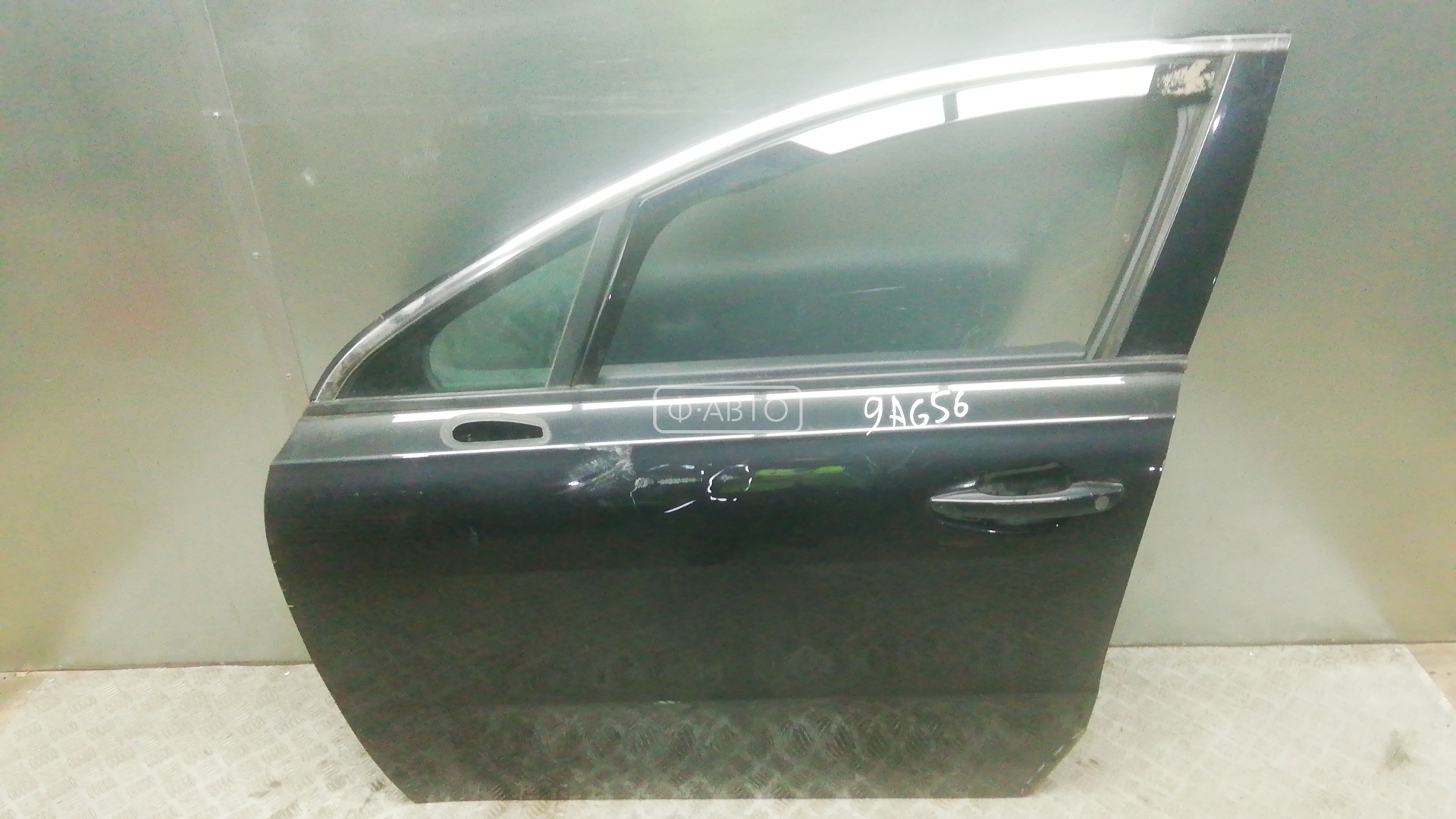 Дверь передняя левая