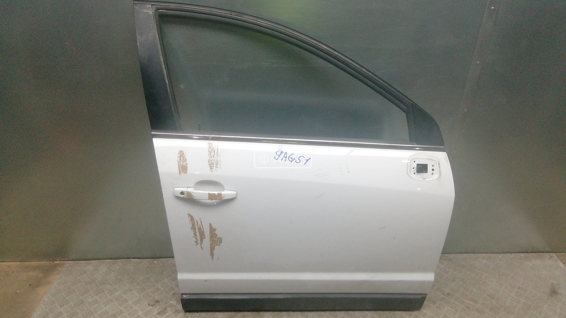 Дверь передняя правая