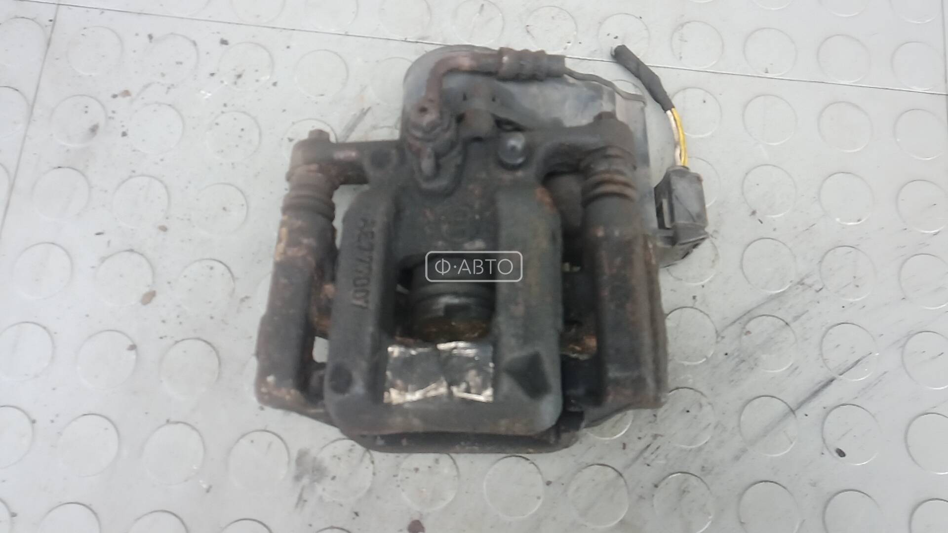 Суппорт тормозной задний правый