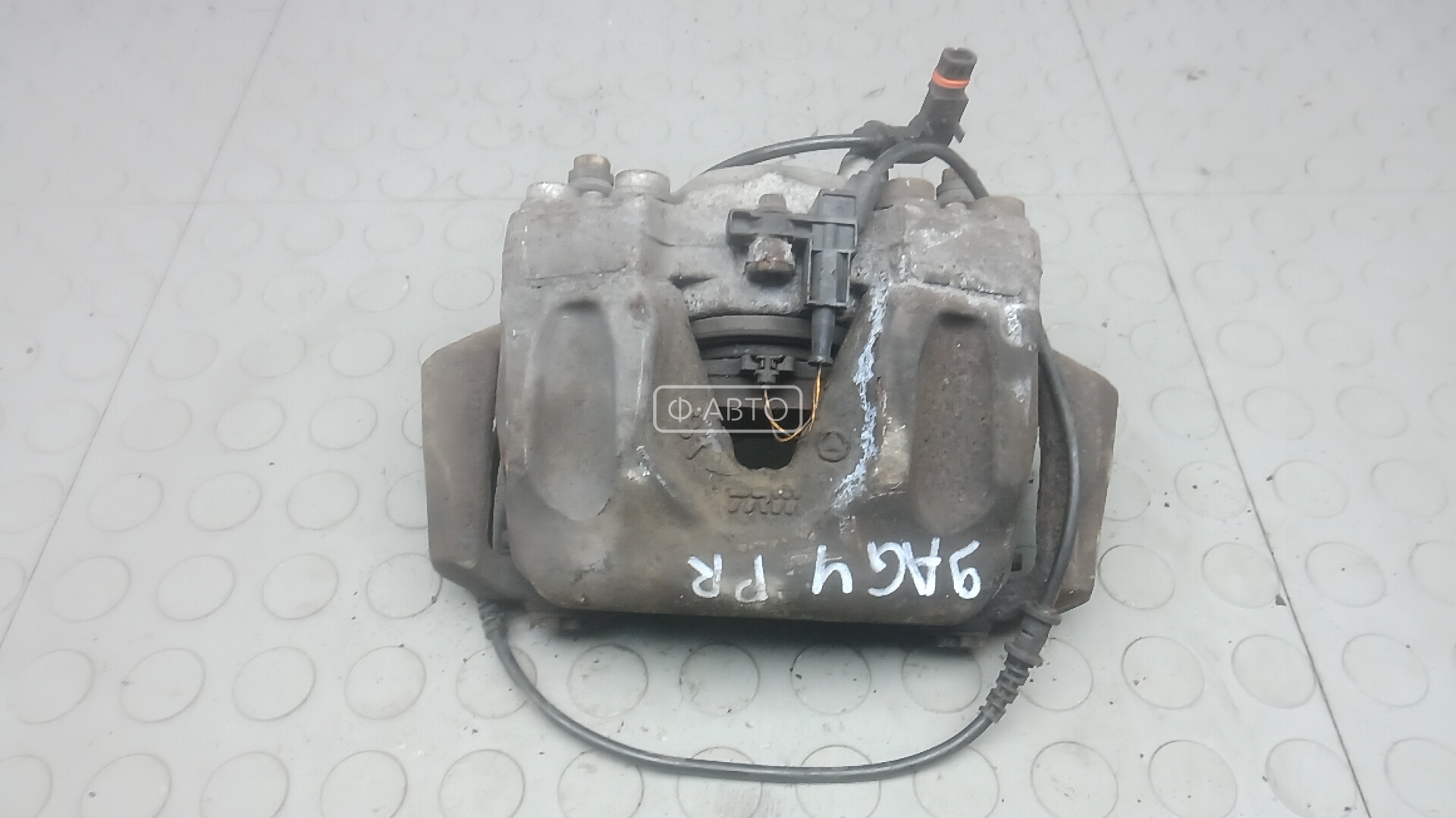 Суппорт тормозной передний правый