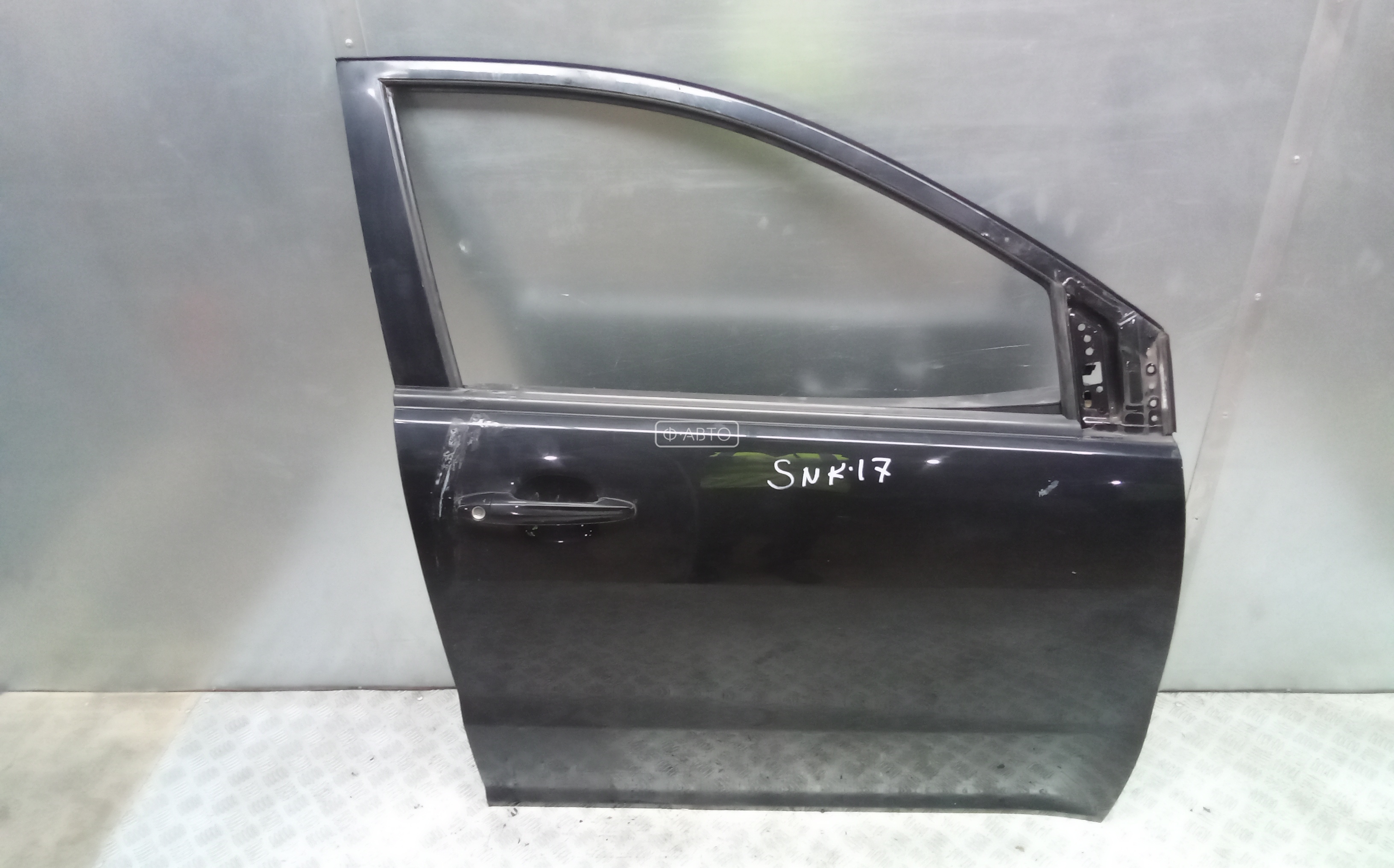 Дверь передняя правая