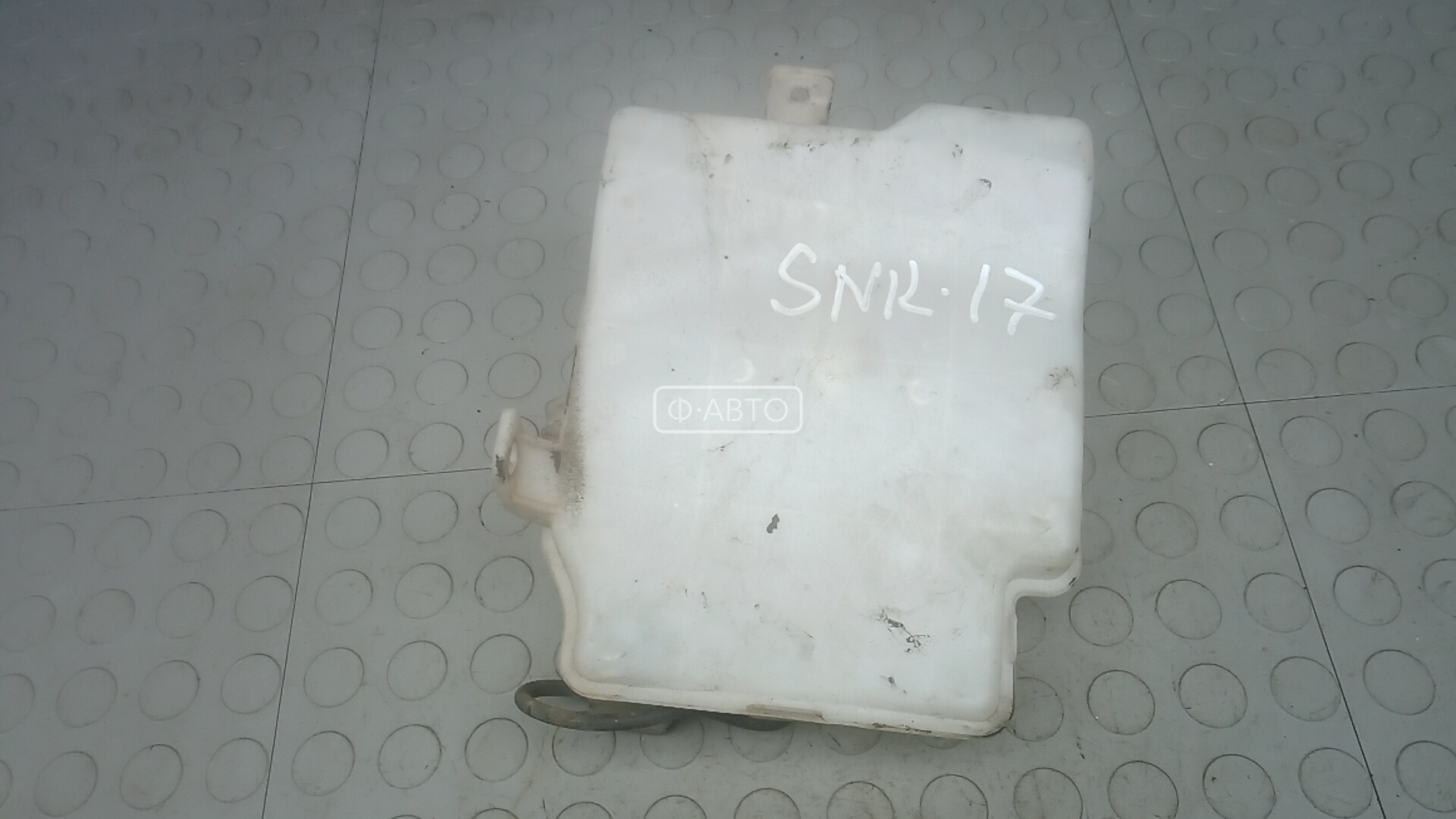 Бачок омывателя