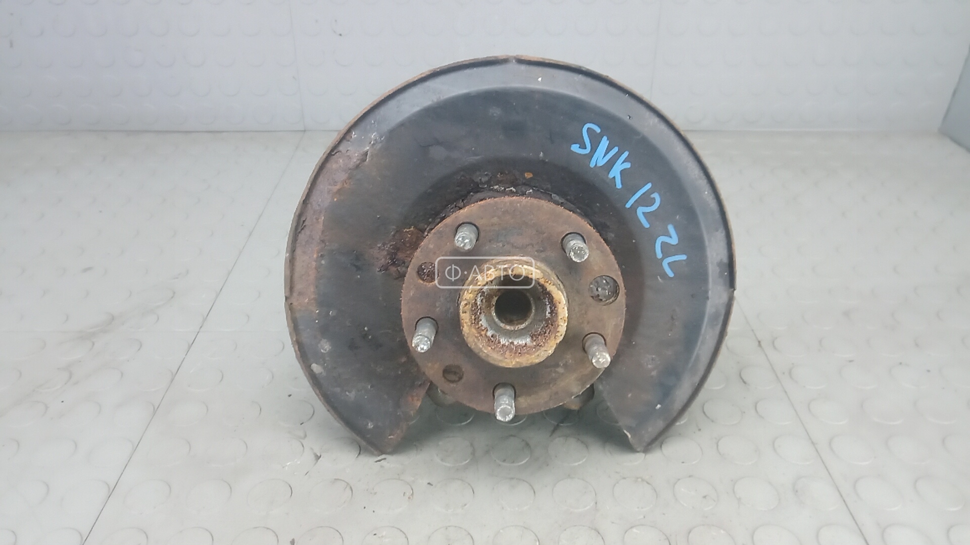 Ступица задняя левая