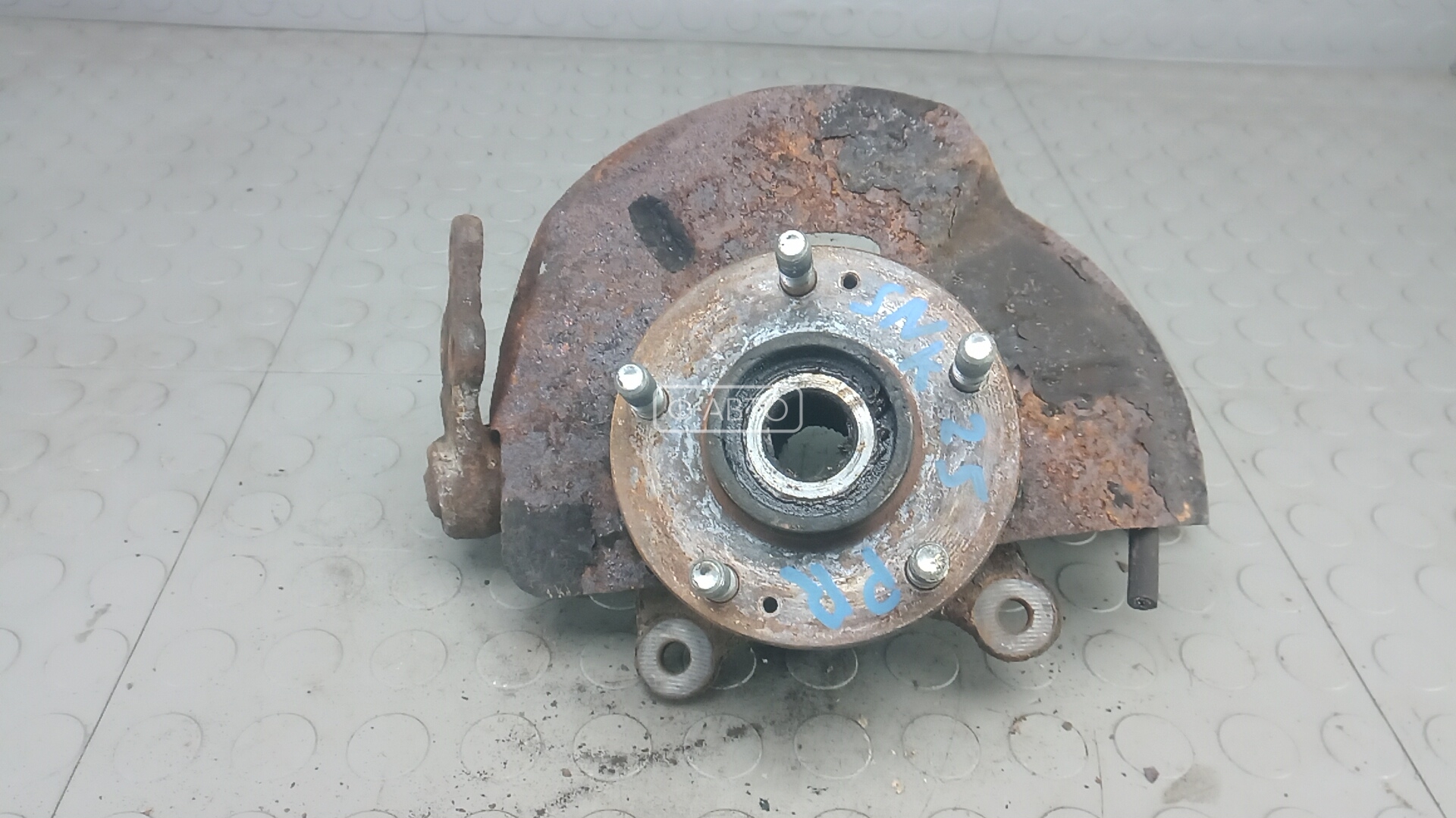 Ступица передняя правая