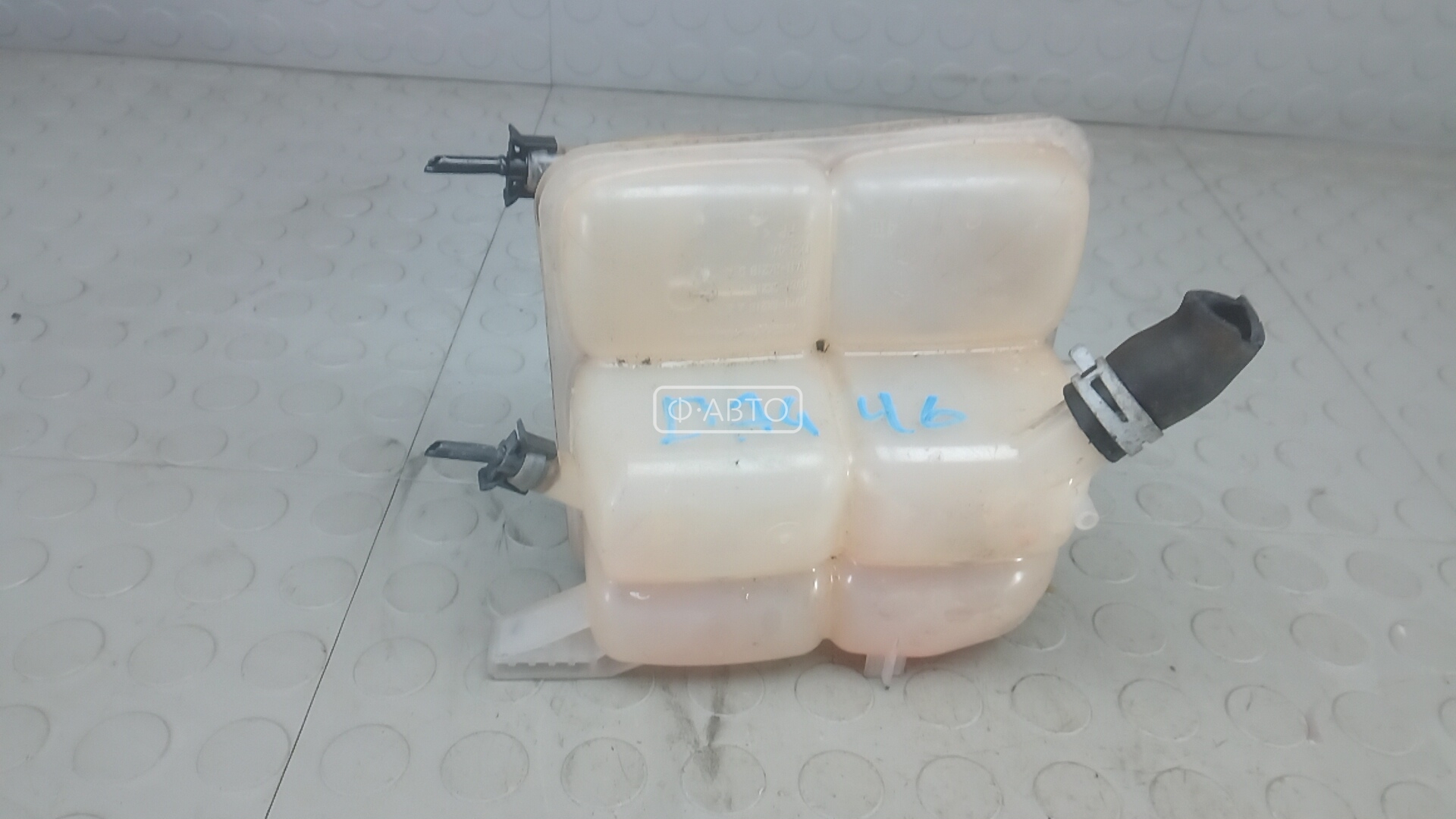 Бачок расширительный