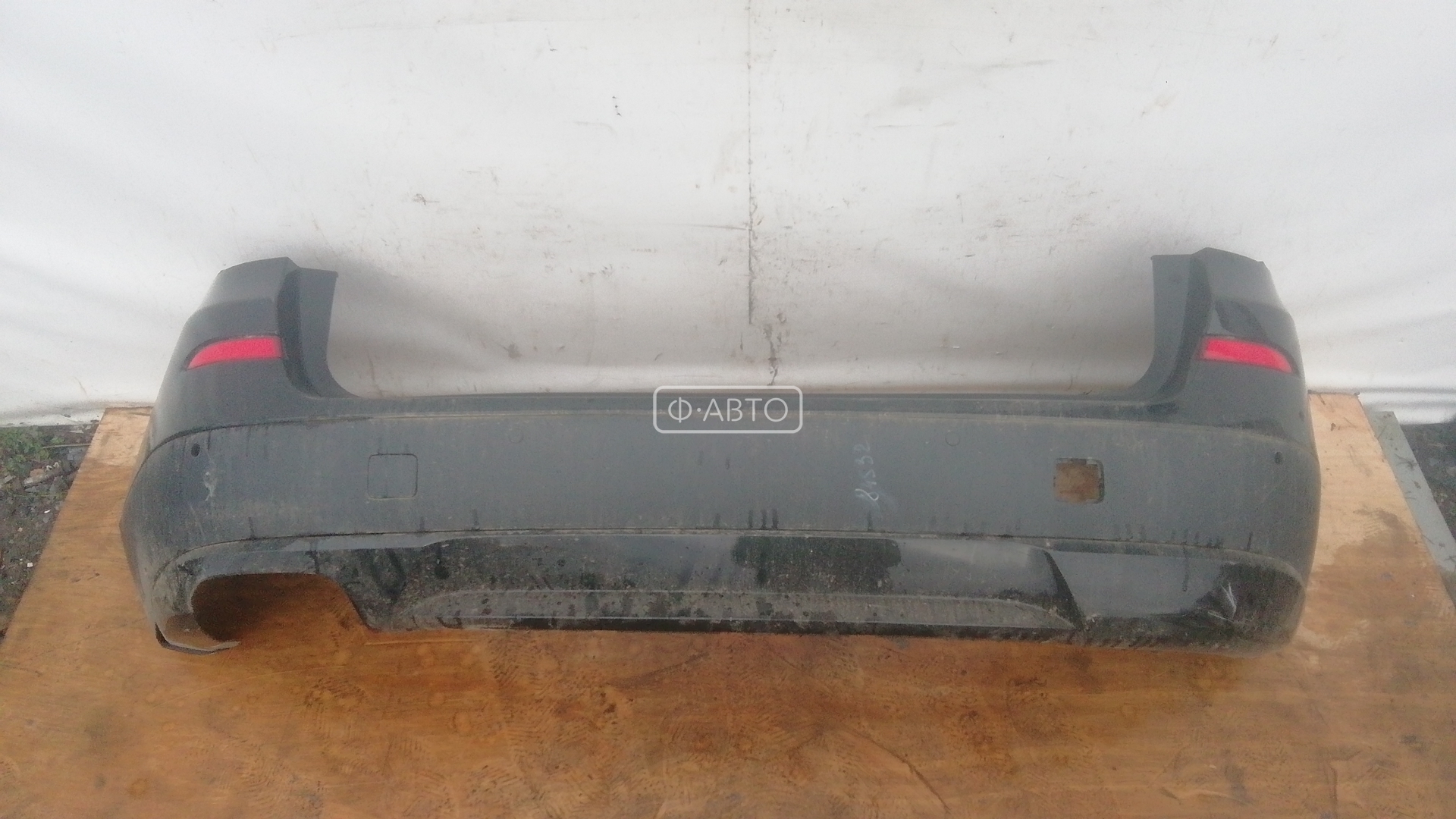 Бампер задний