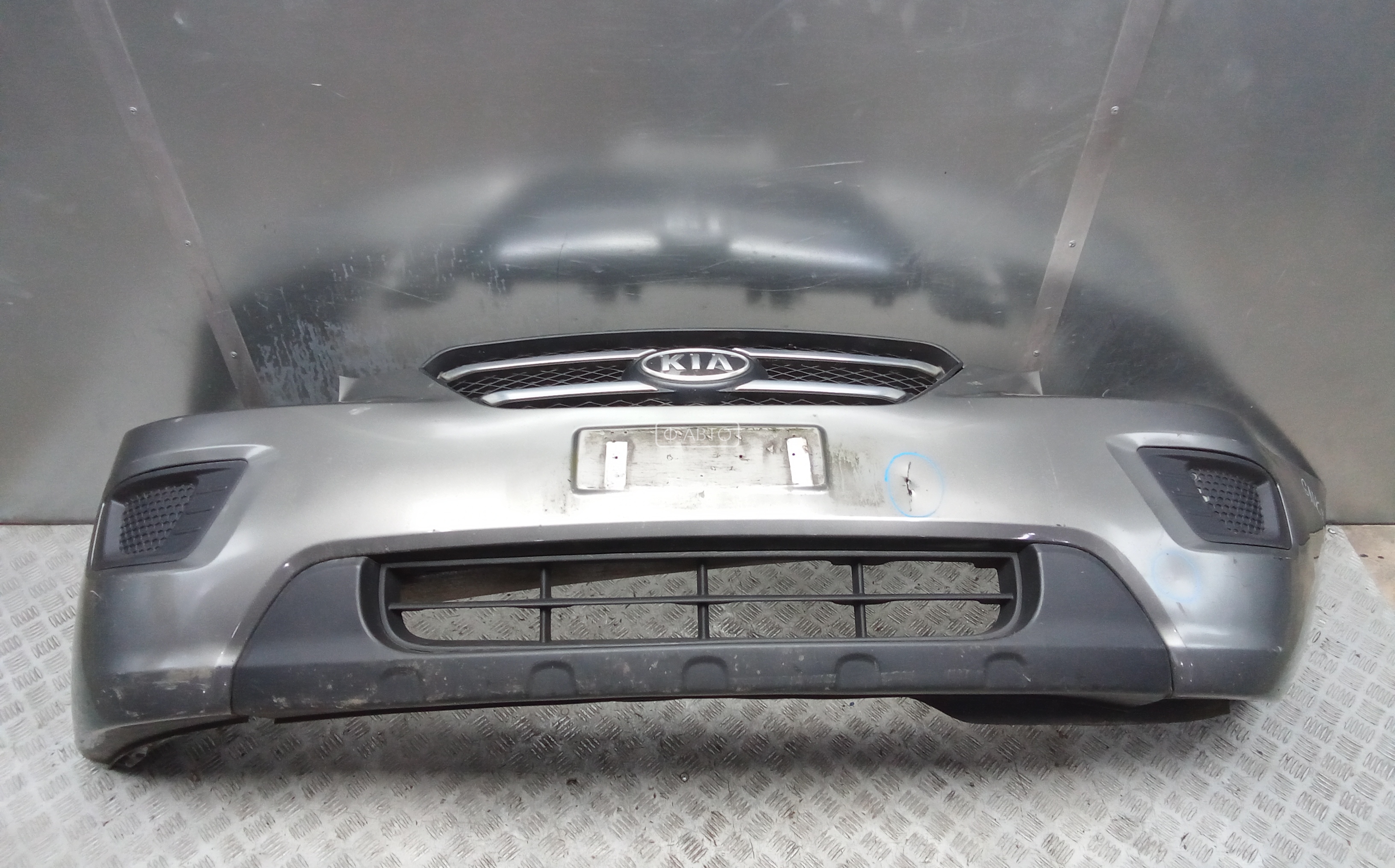 Бампер передний