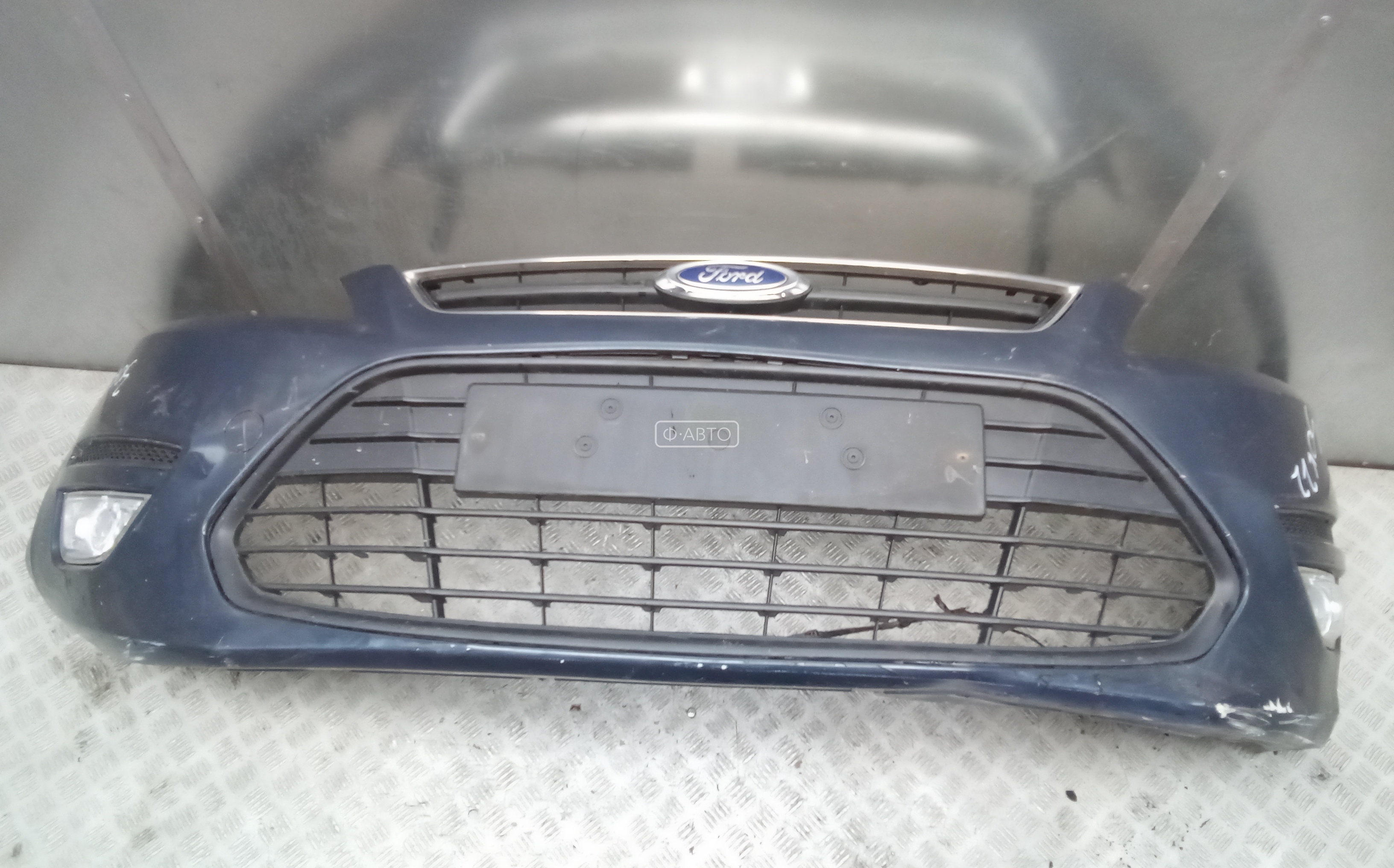 Бампер передний