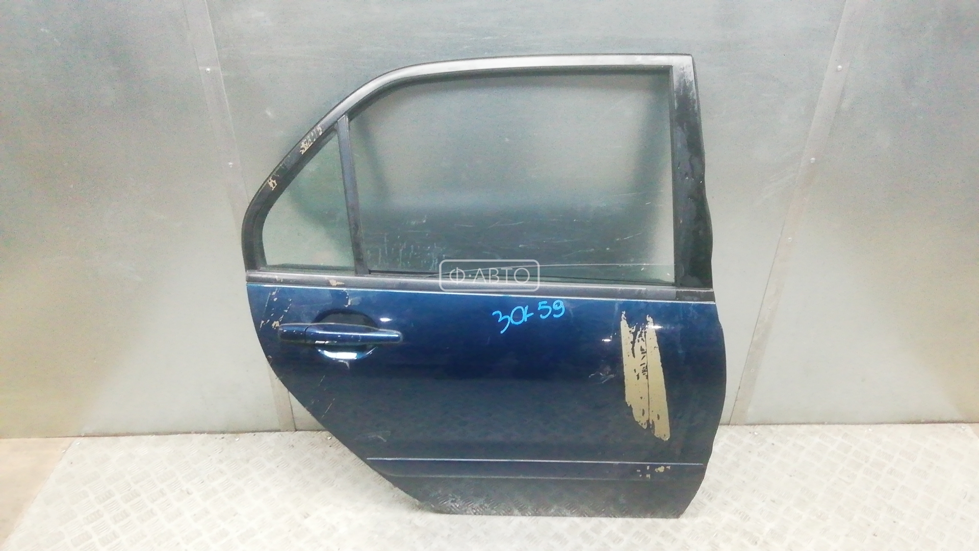 Дверь задняя правая