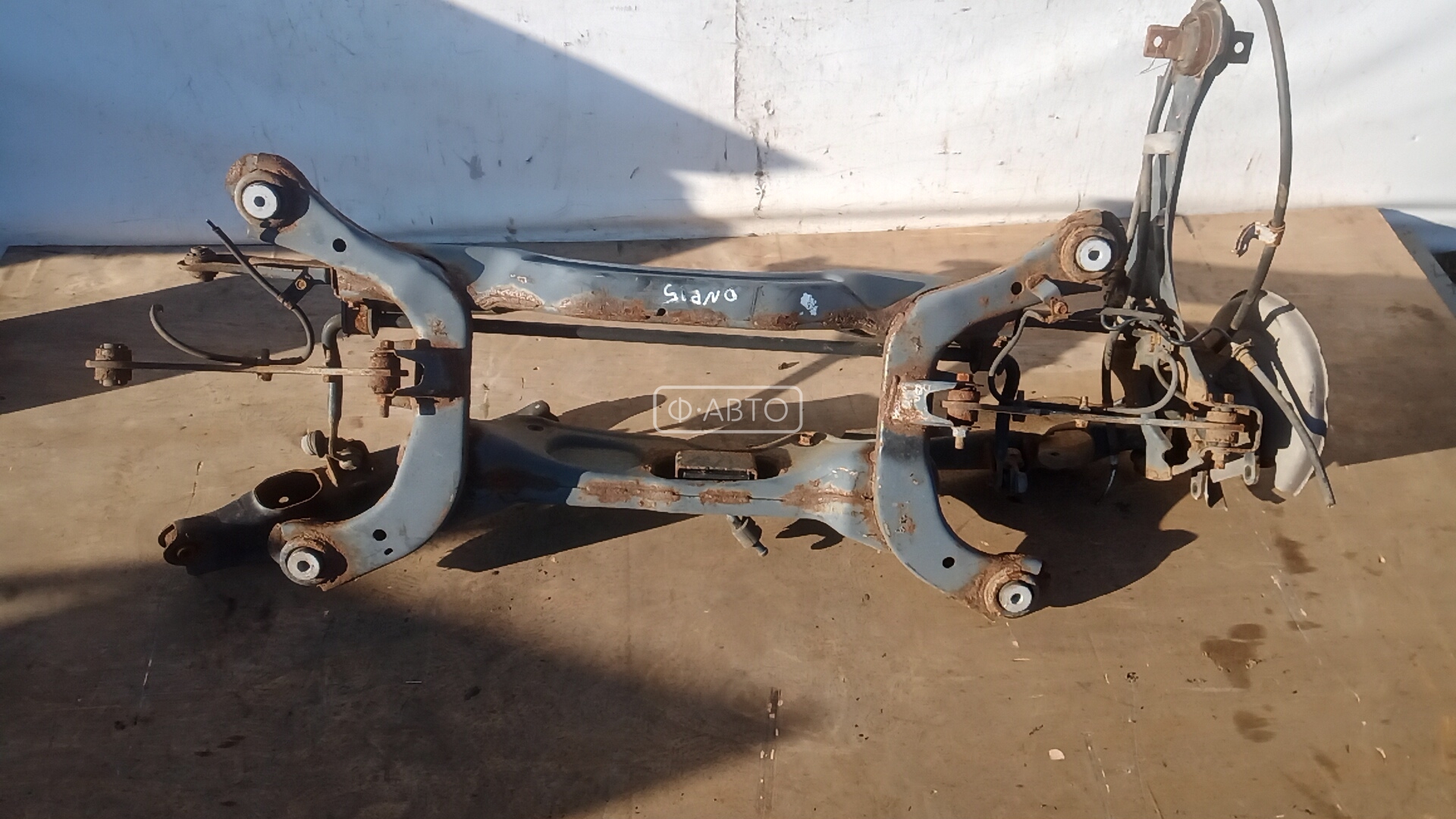 Балка задняя