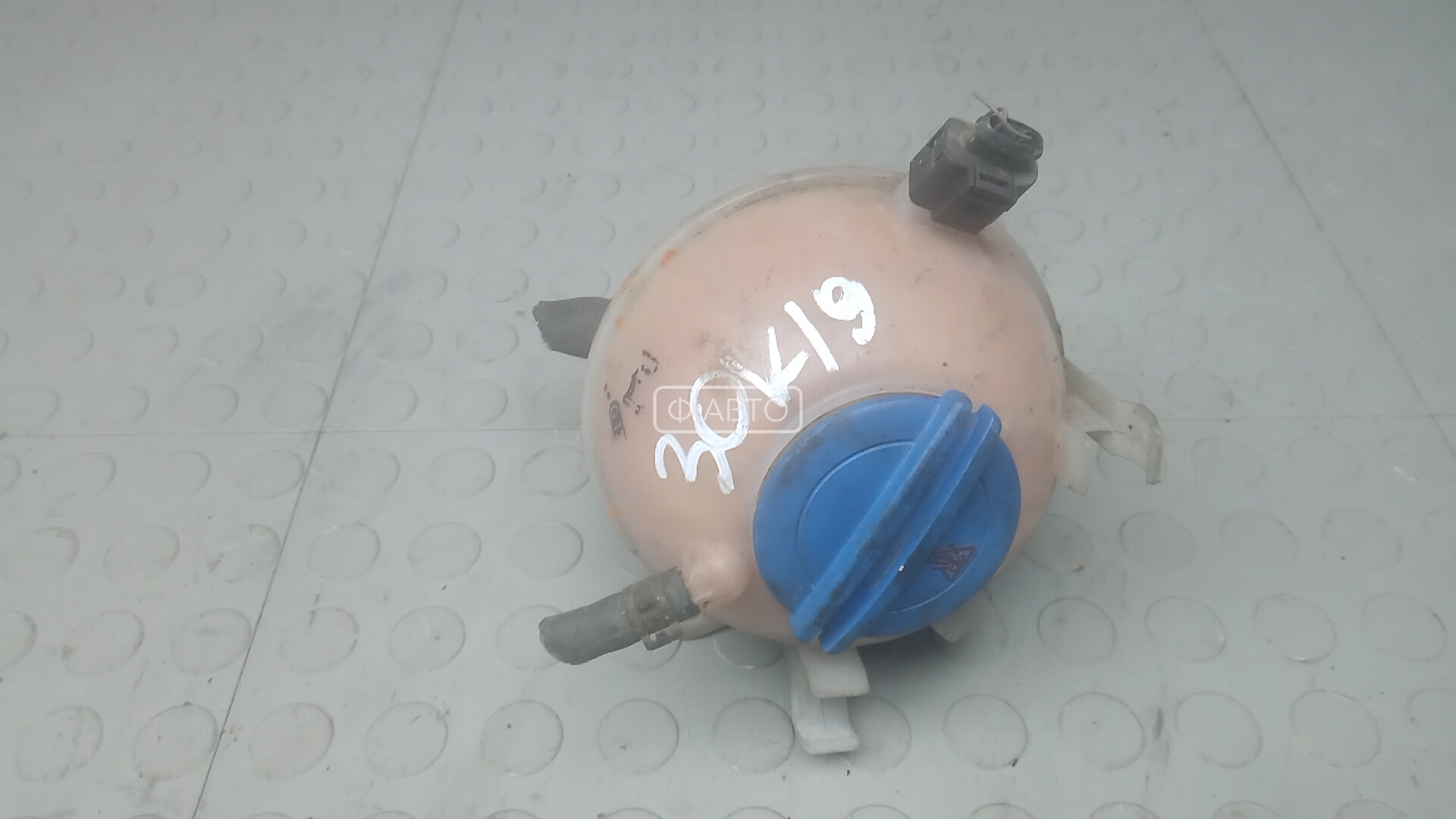 Бачок расширительный