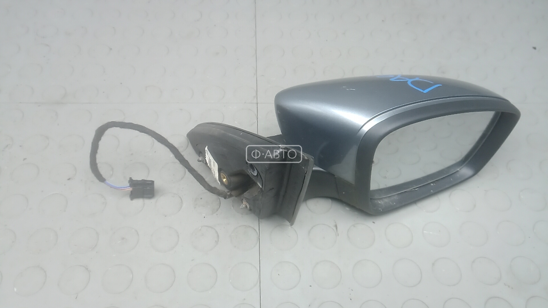 Зеркало наружное правое