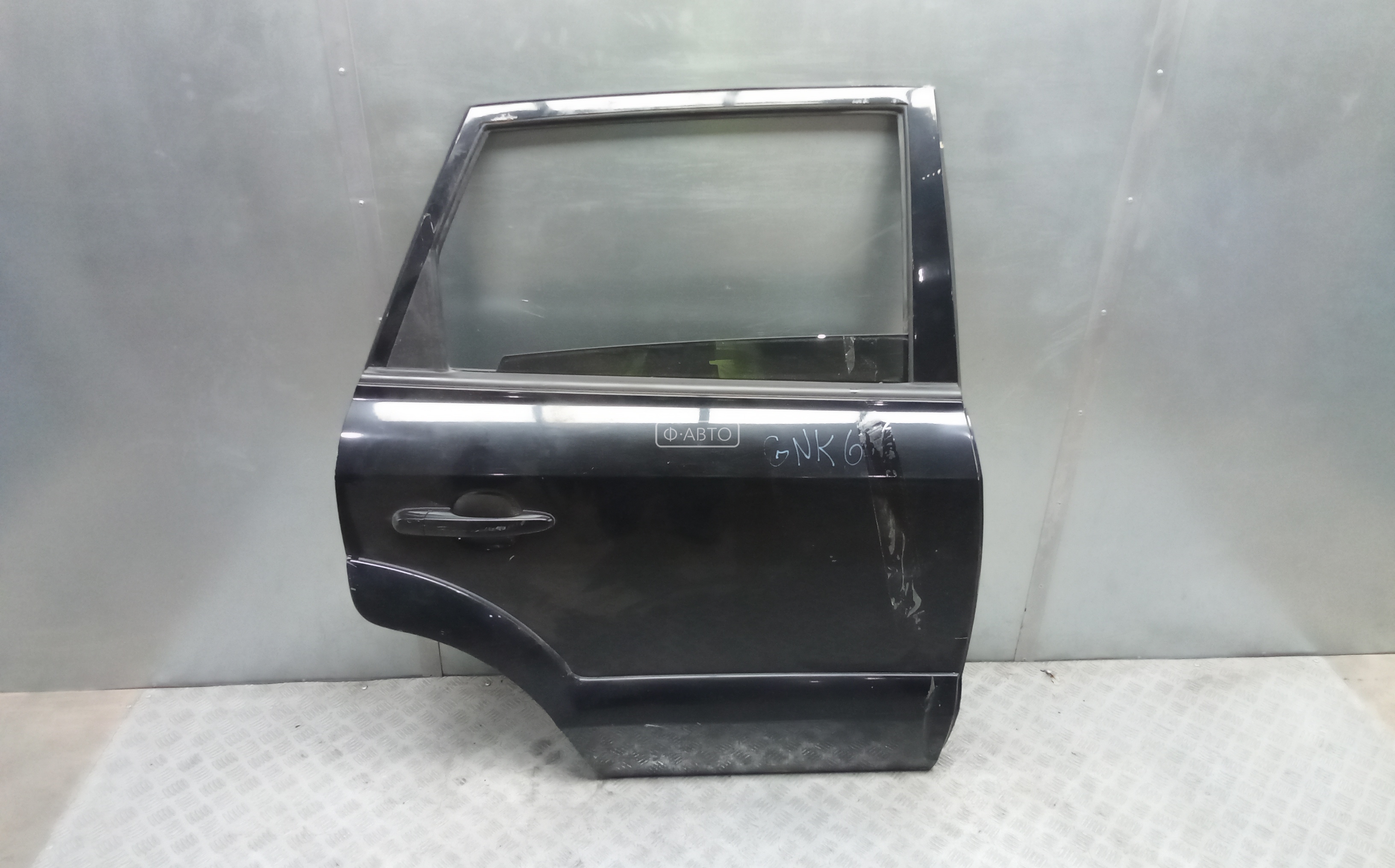 Дверь задняя правая