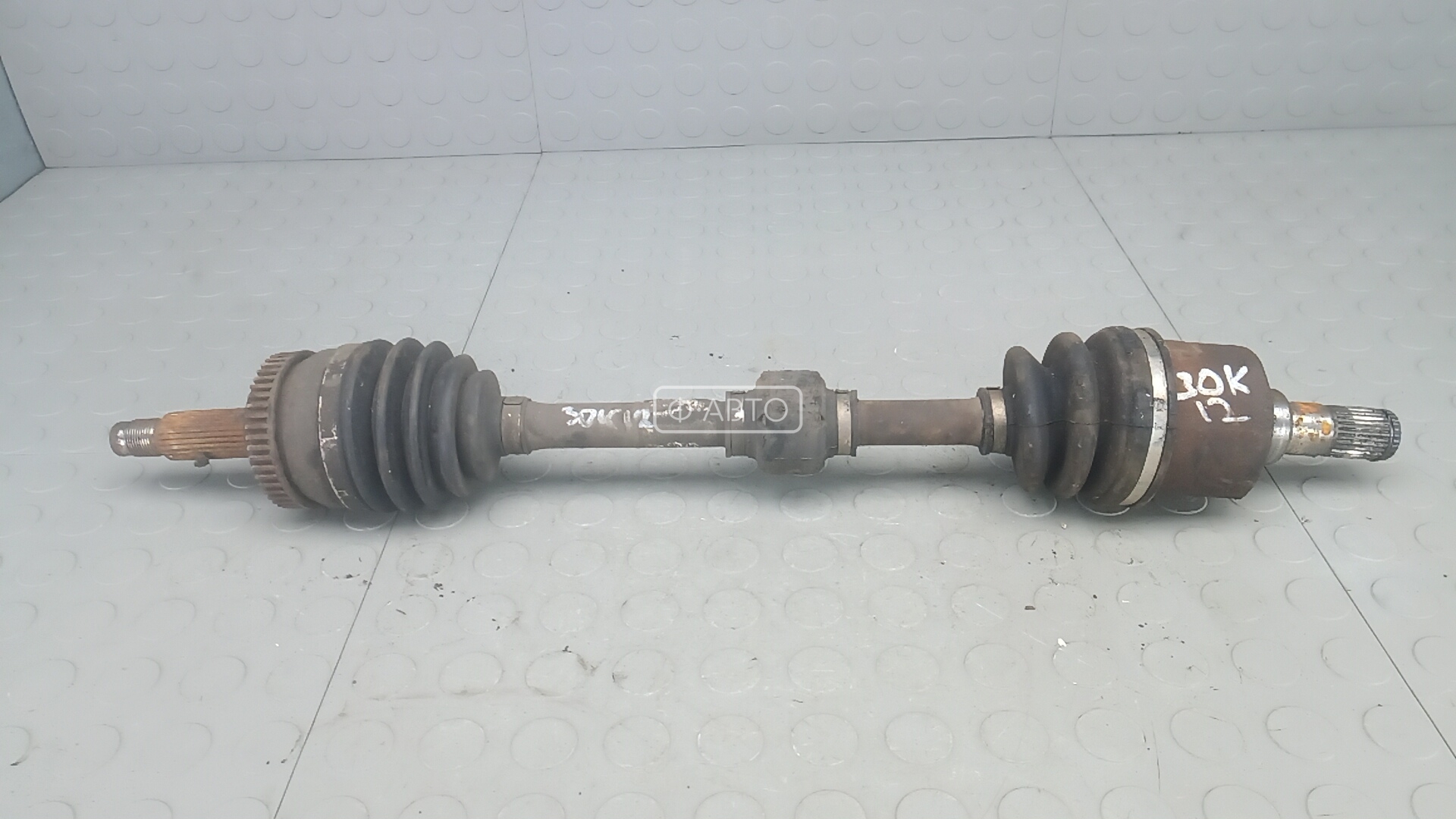 Привод передний левый