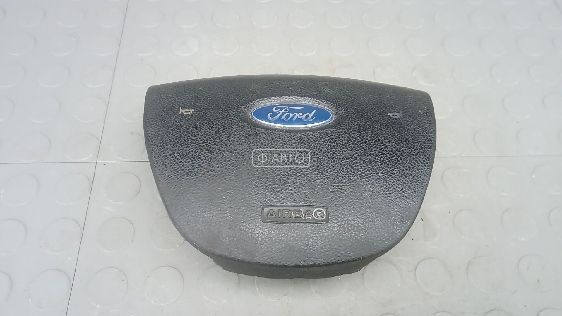 Подушка безопасности водителя