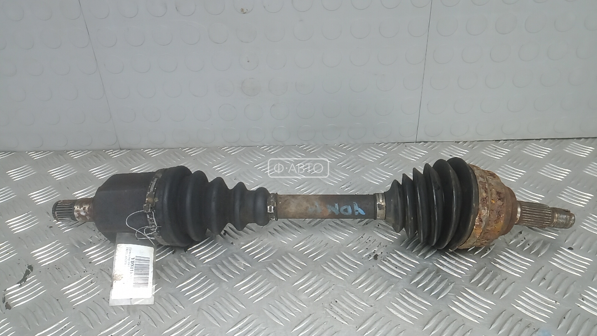 Привод передний левый