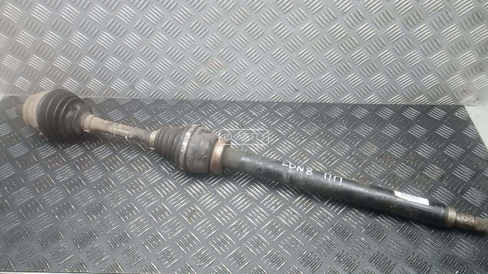 Привод передний правый