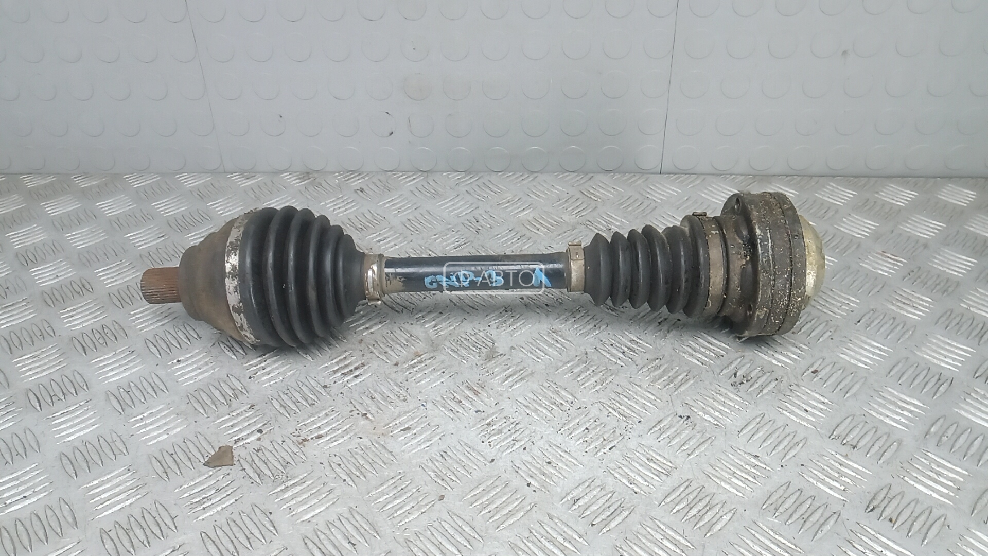 Привод передний левый