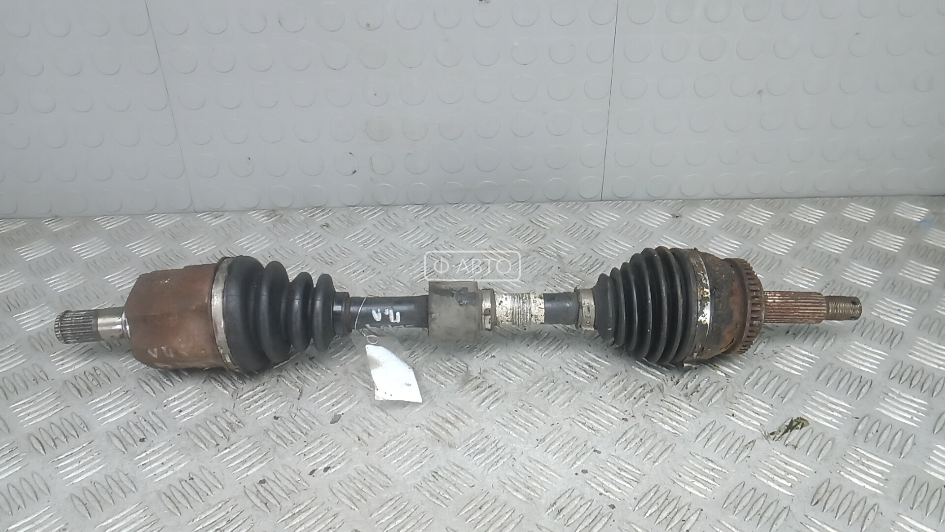 Привод передний левый