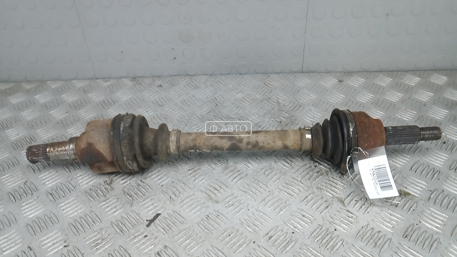 Привод передний левый