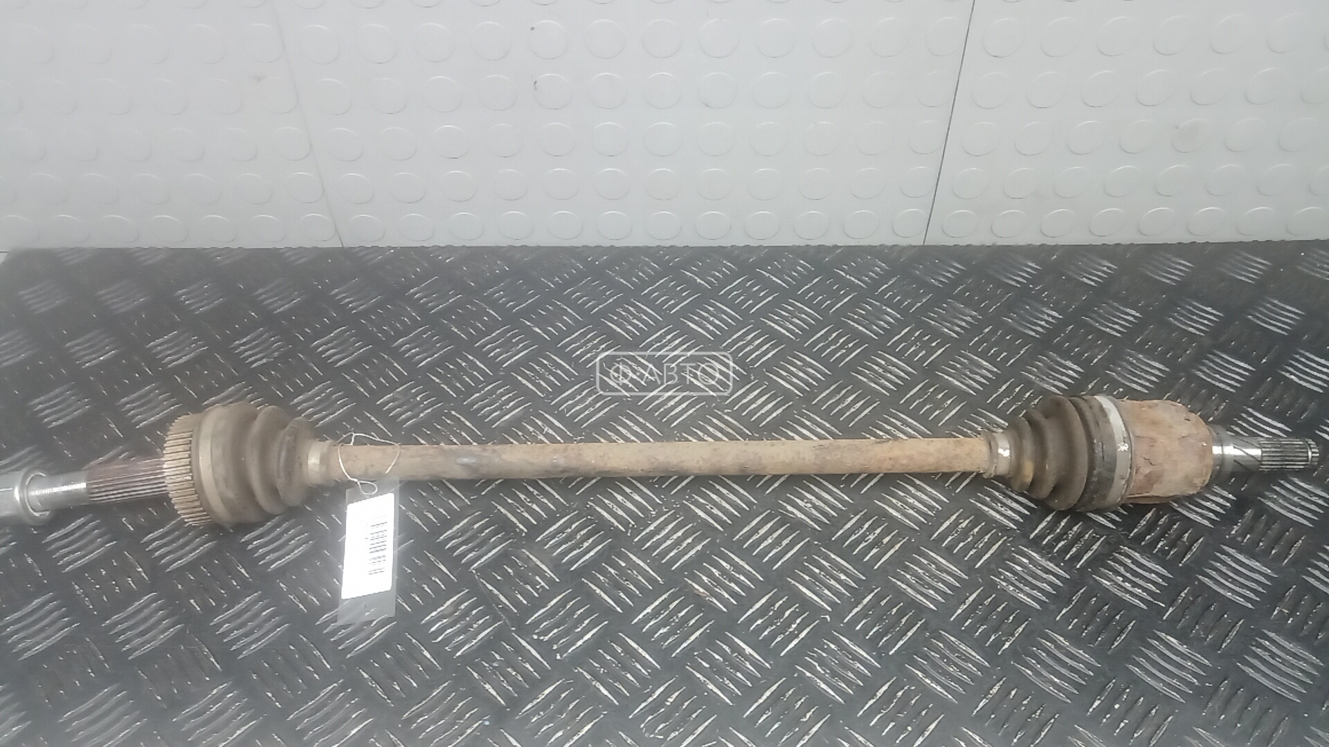 Привод задний правый