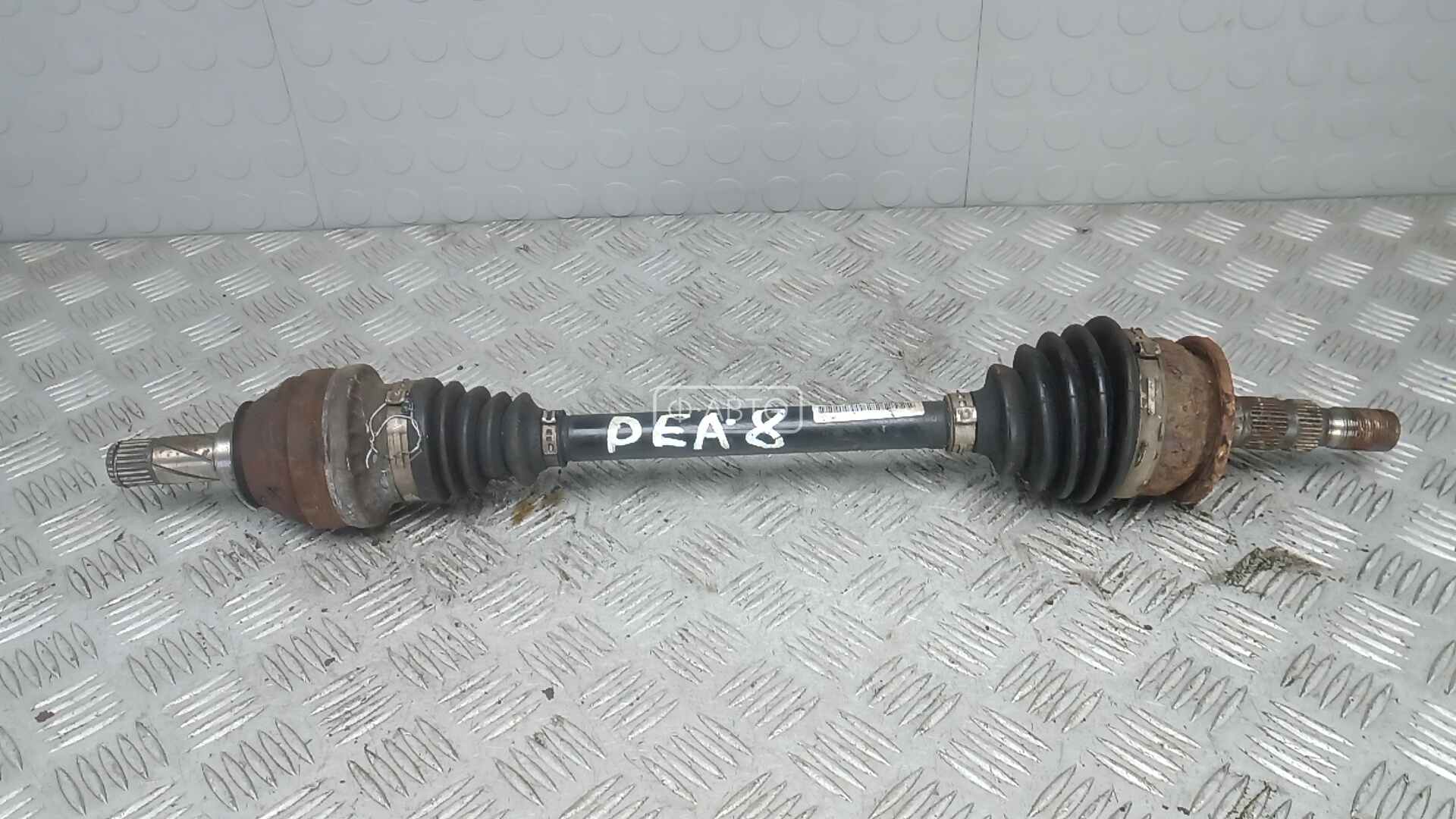 Привод передний левый