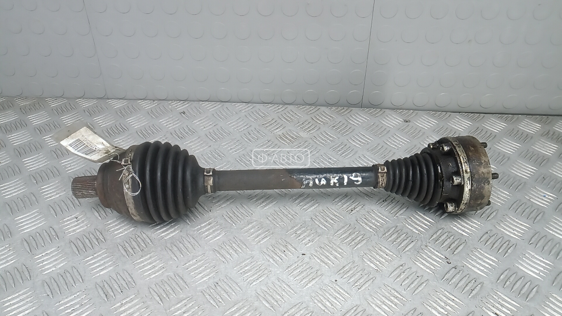 Привод передний левый