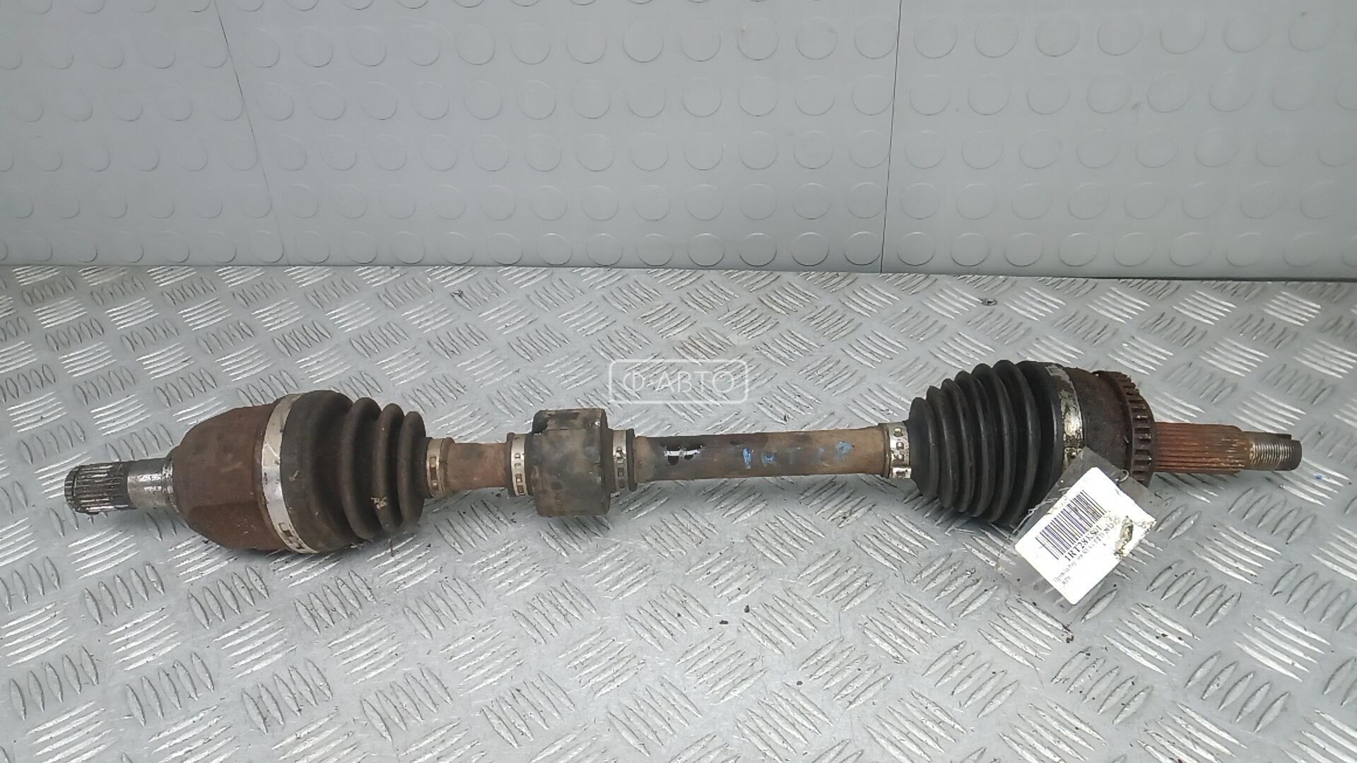 Привод передний левый