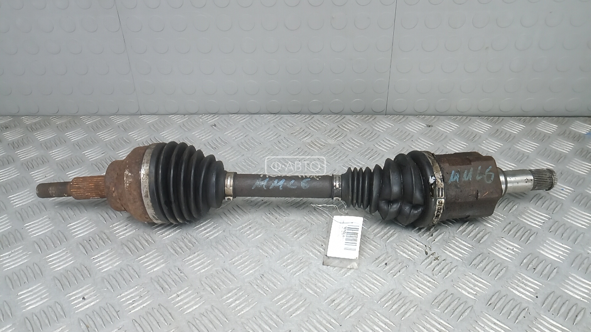 Привод передний левый