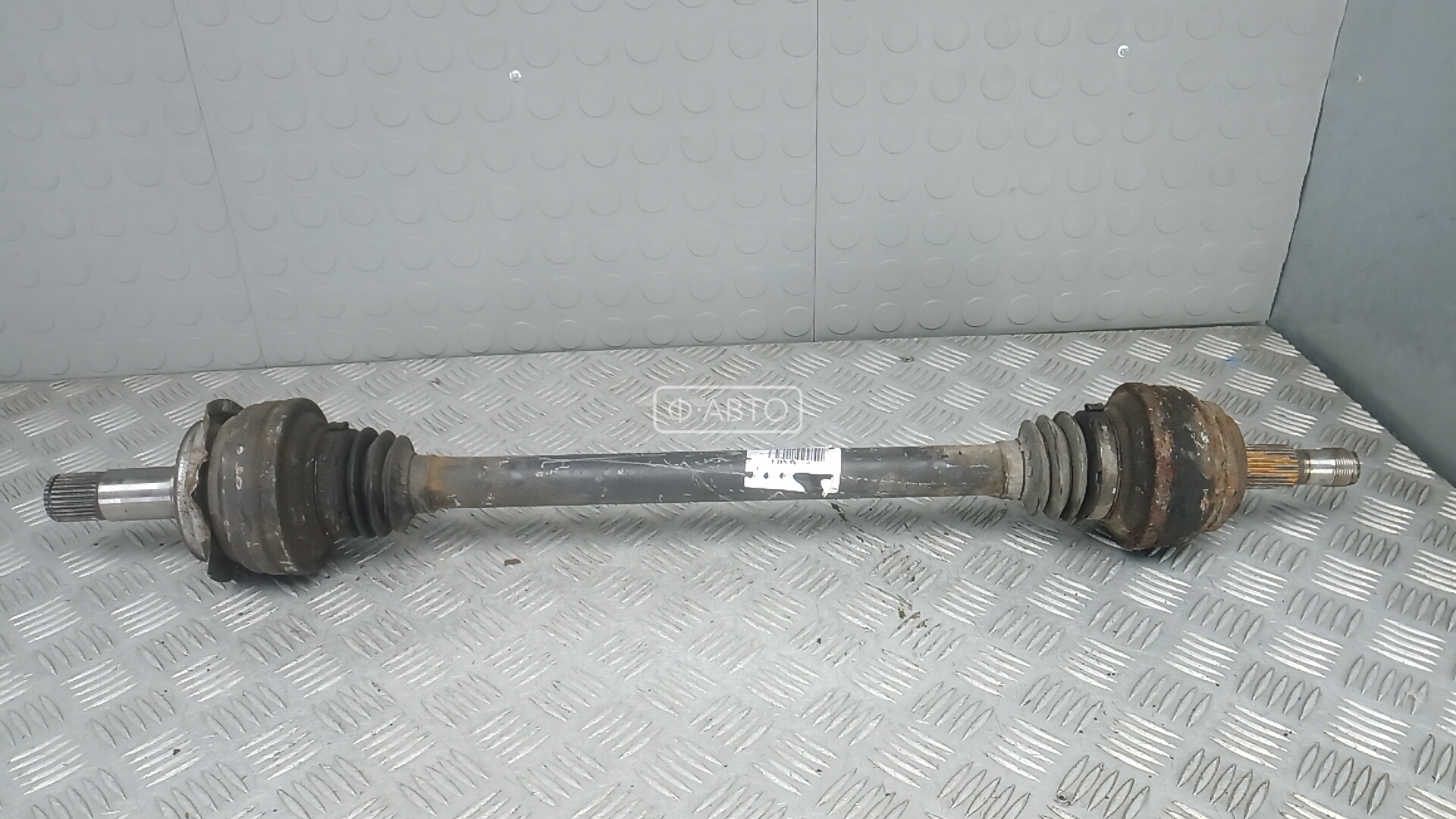 Привод задний левый