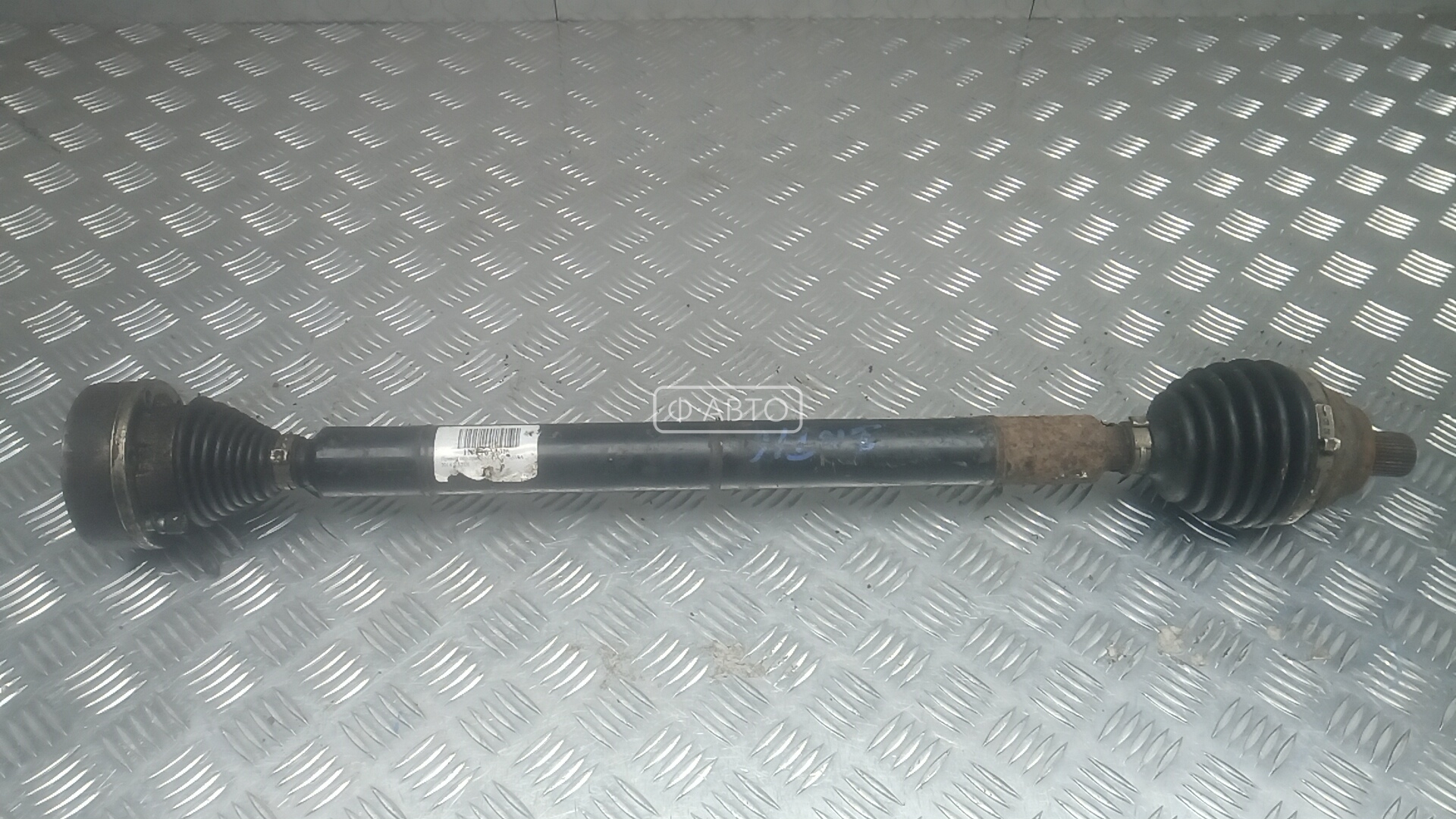 Привод передний правый