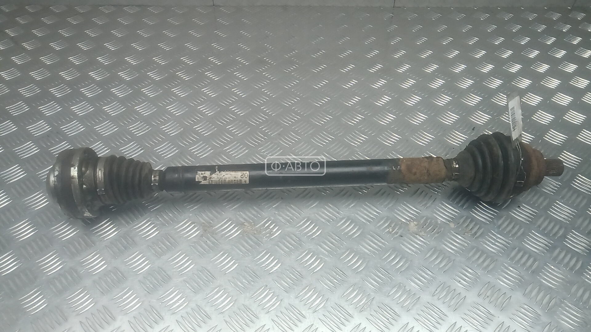 Привод передний правый