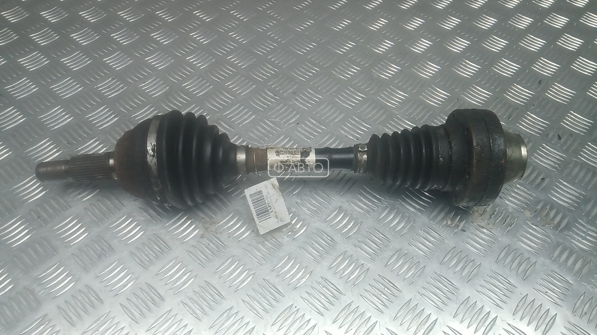 Привод передний правый