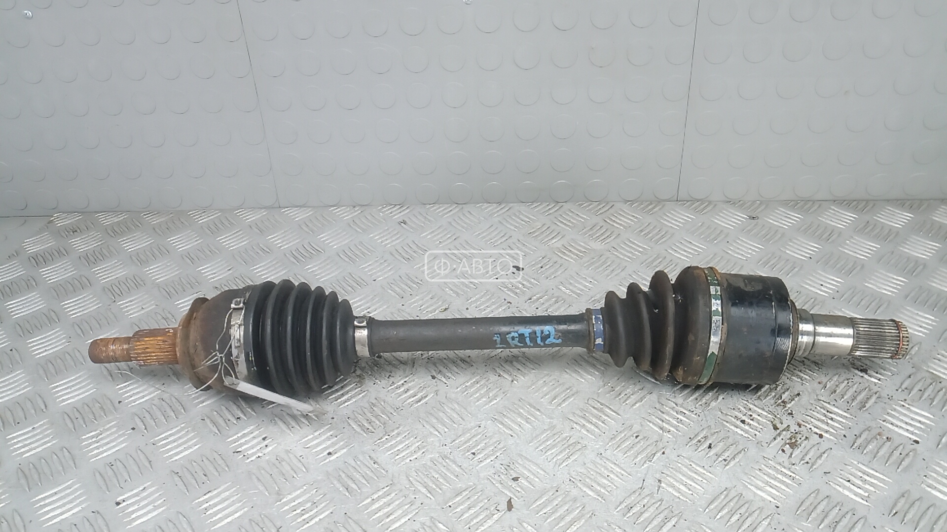 Привод передний левый