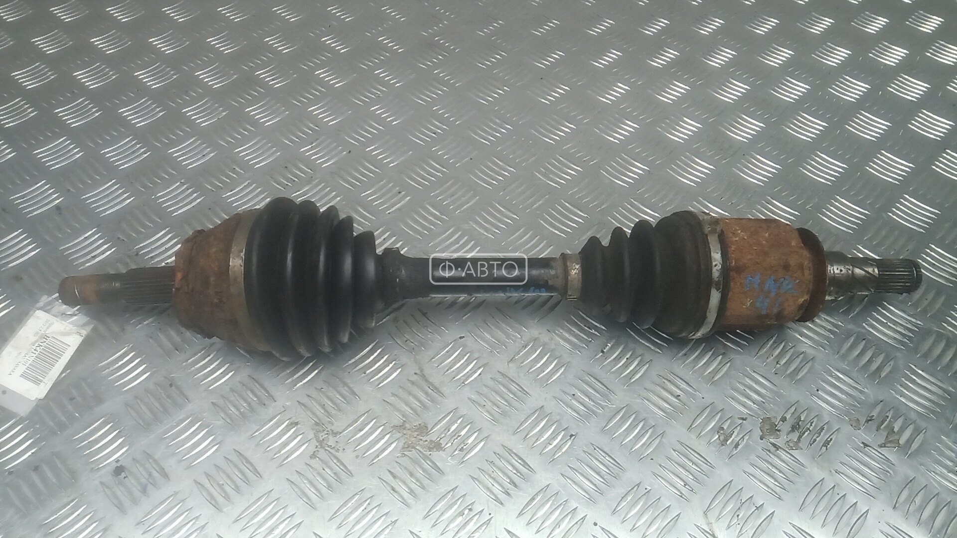 Привод передний правый