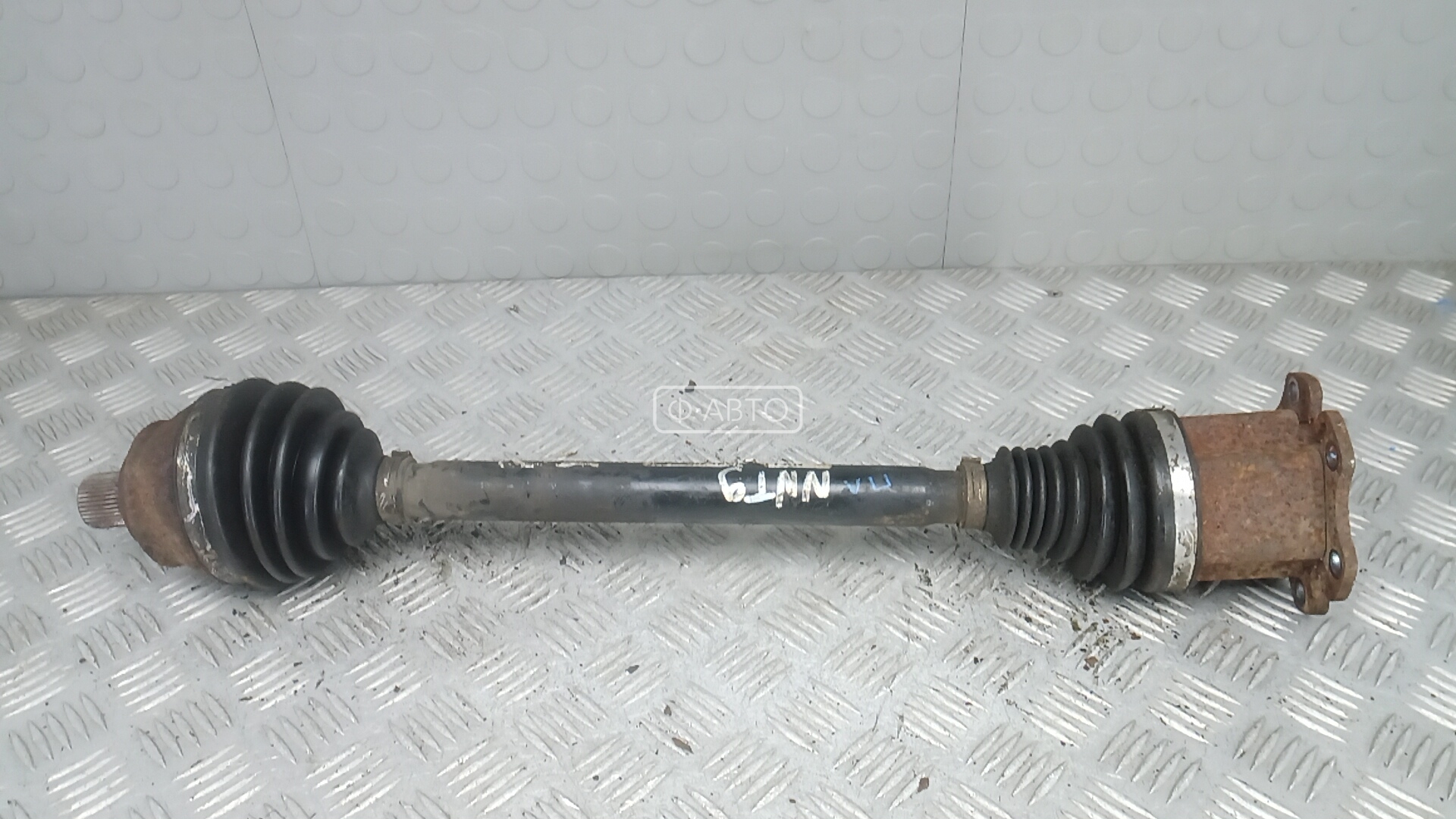 Привод передний левый