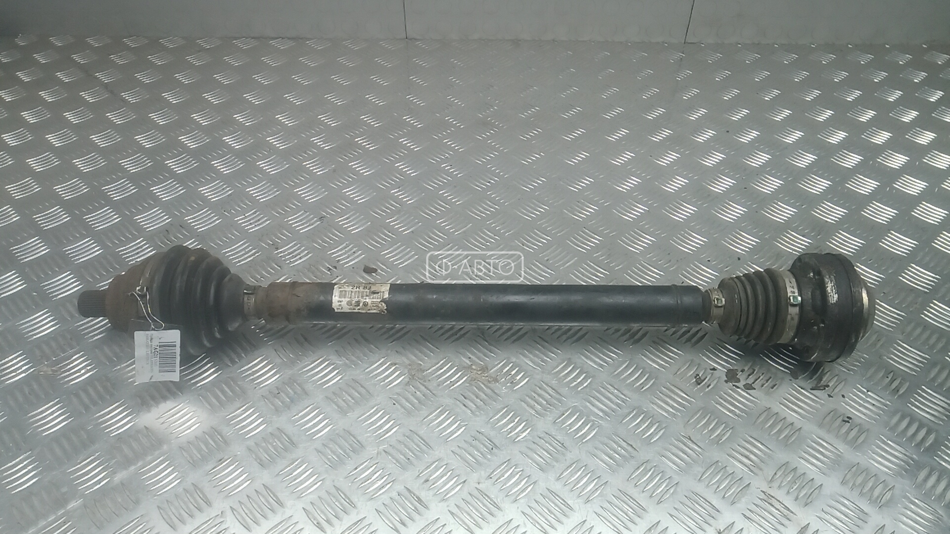 Привод передний правый