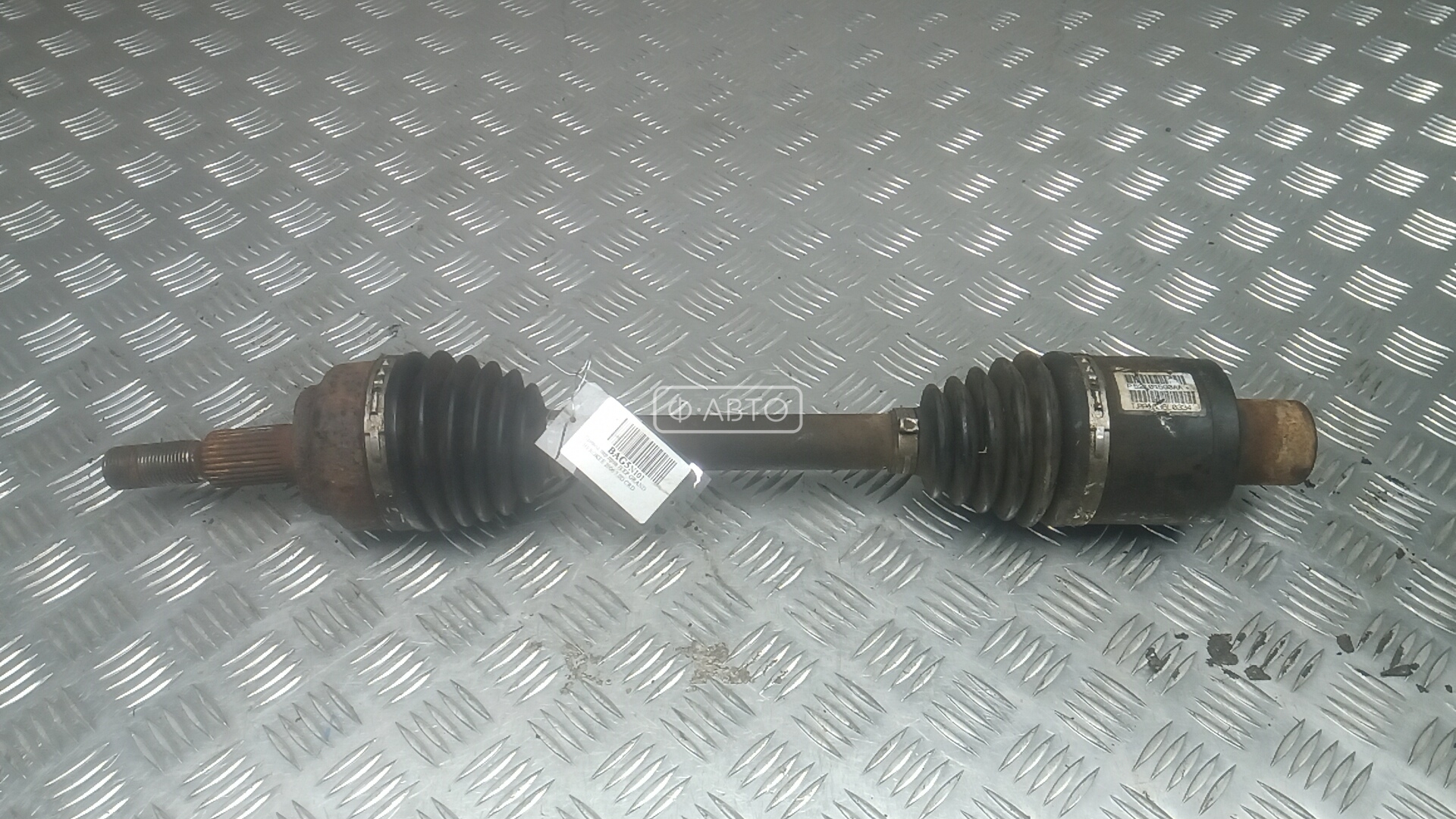 Привод передний правый