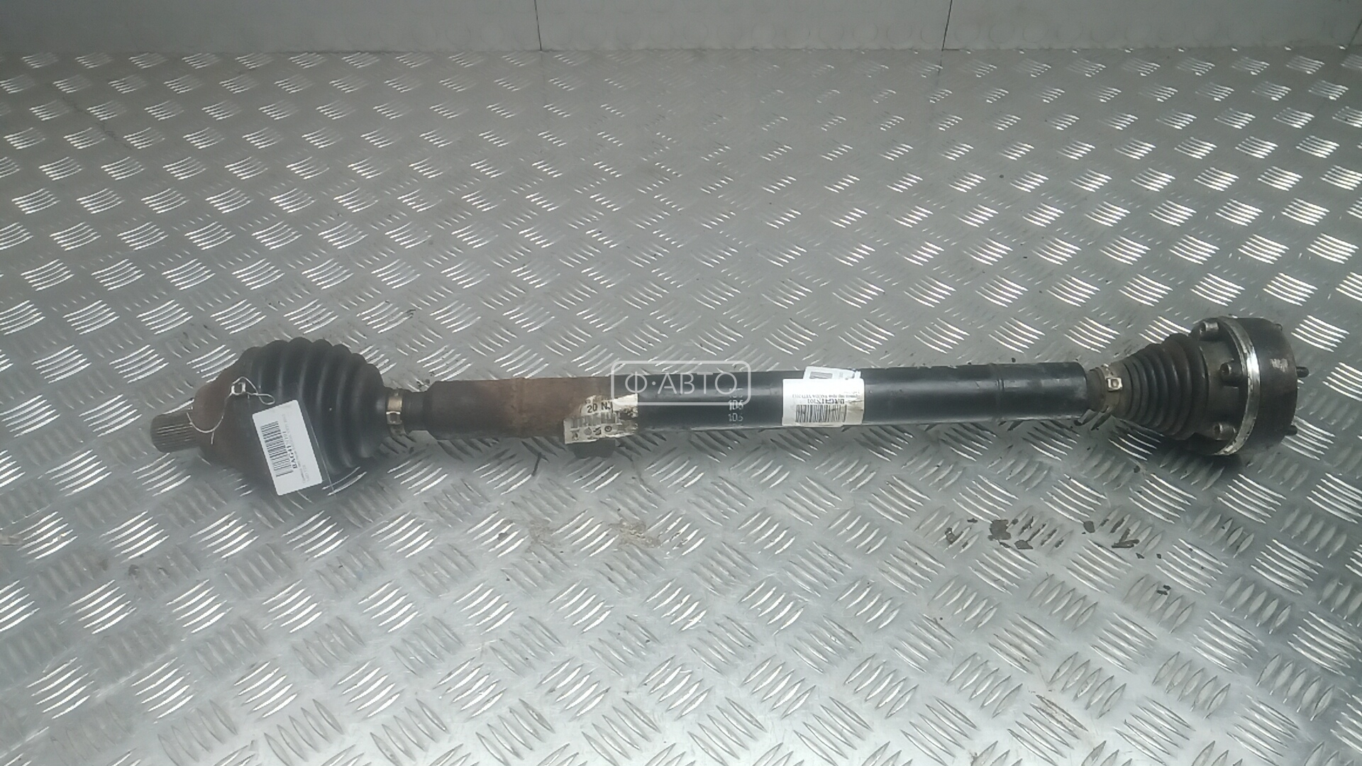 Привод передний правый