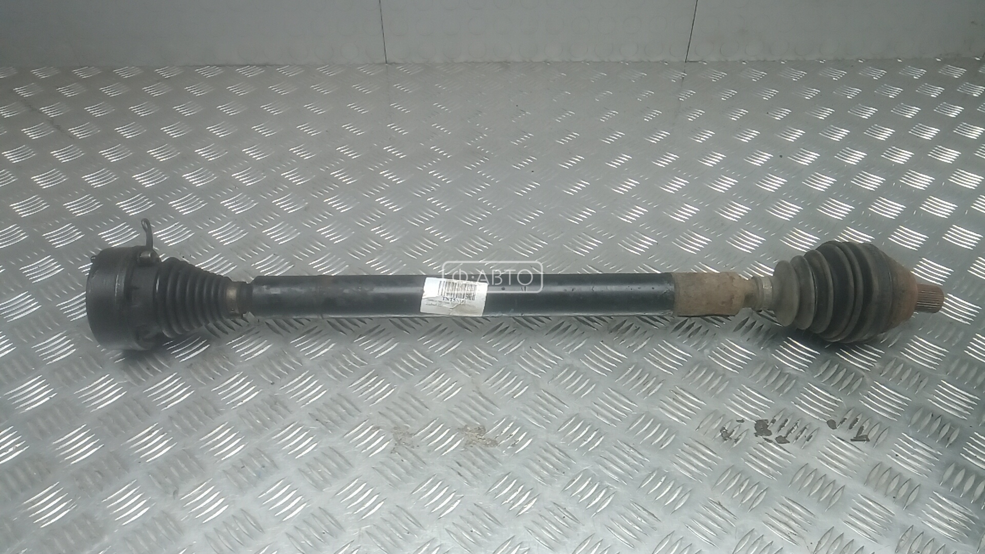 Привод передний правый