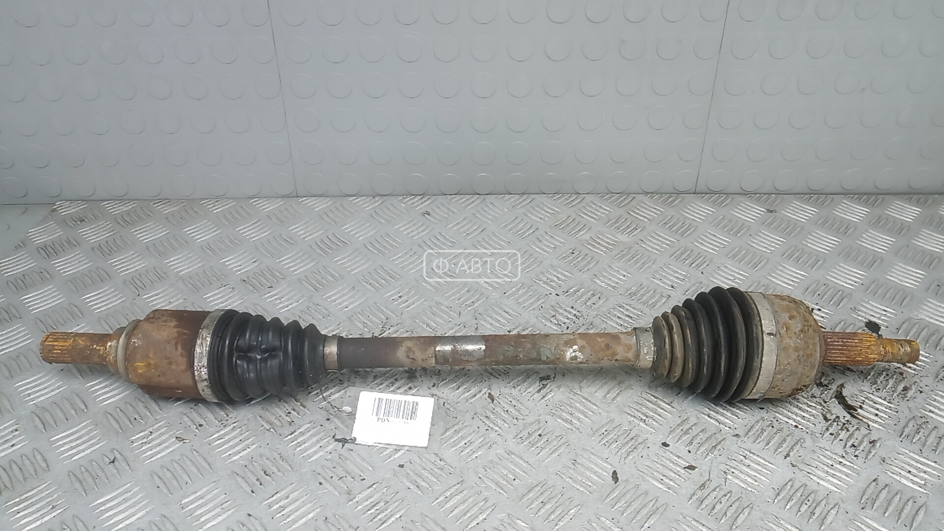 Привод передний левый