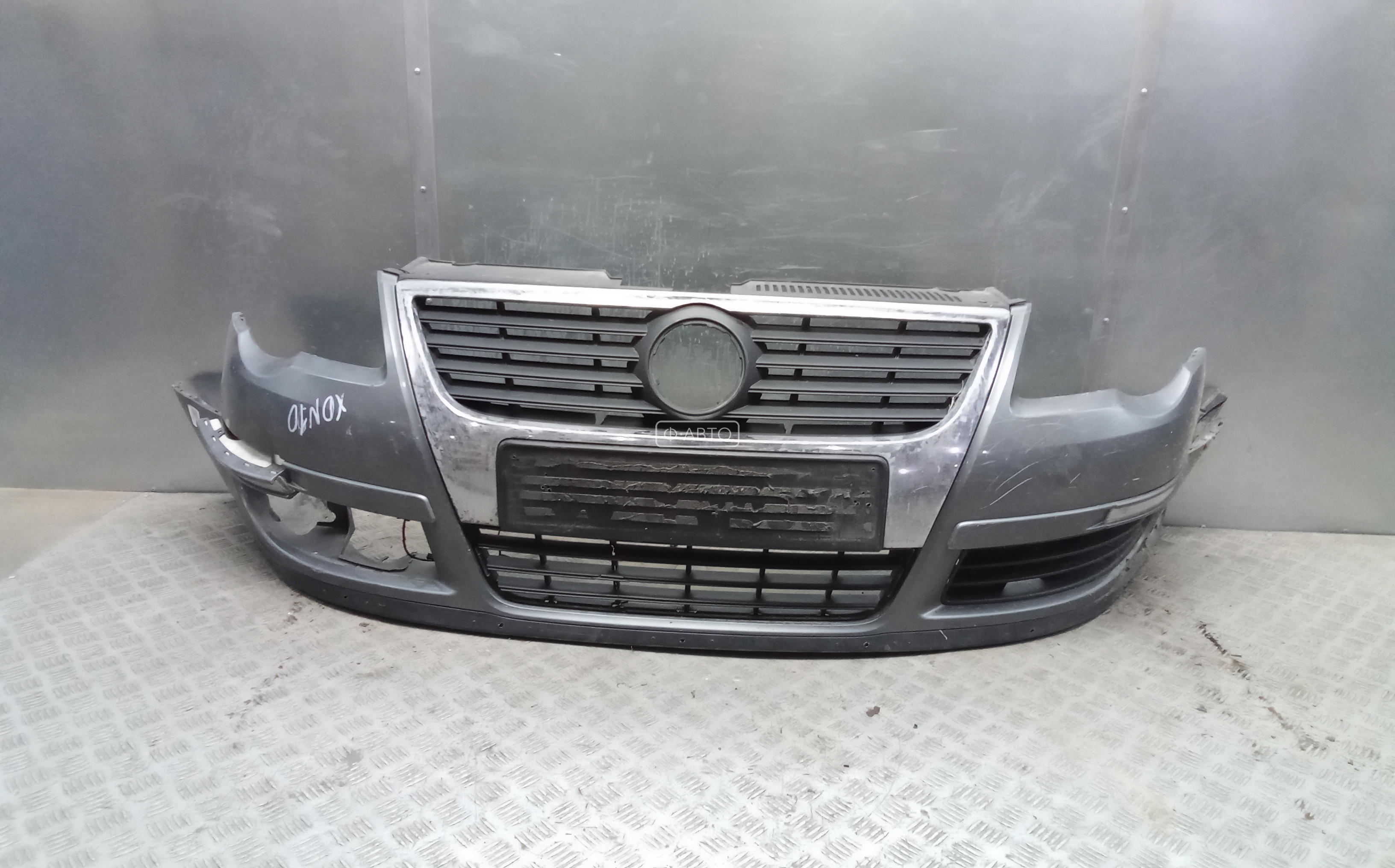 Бампер передний