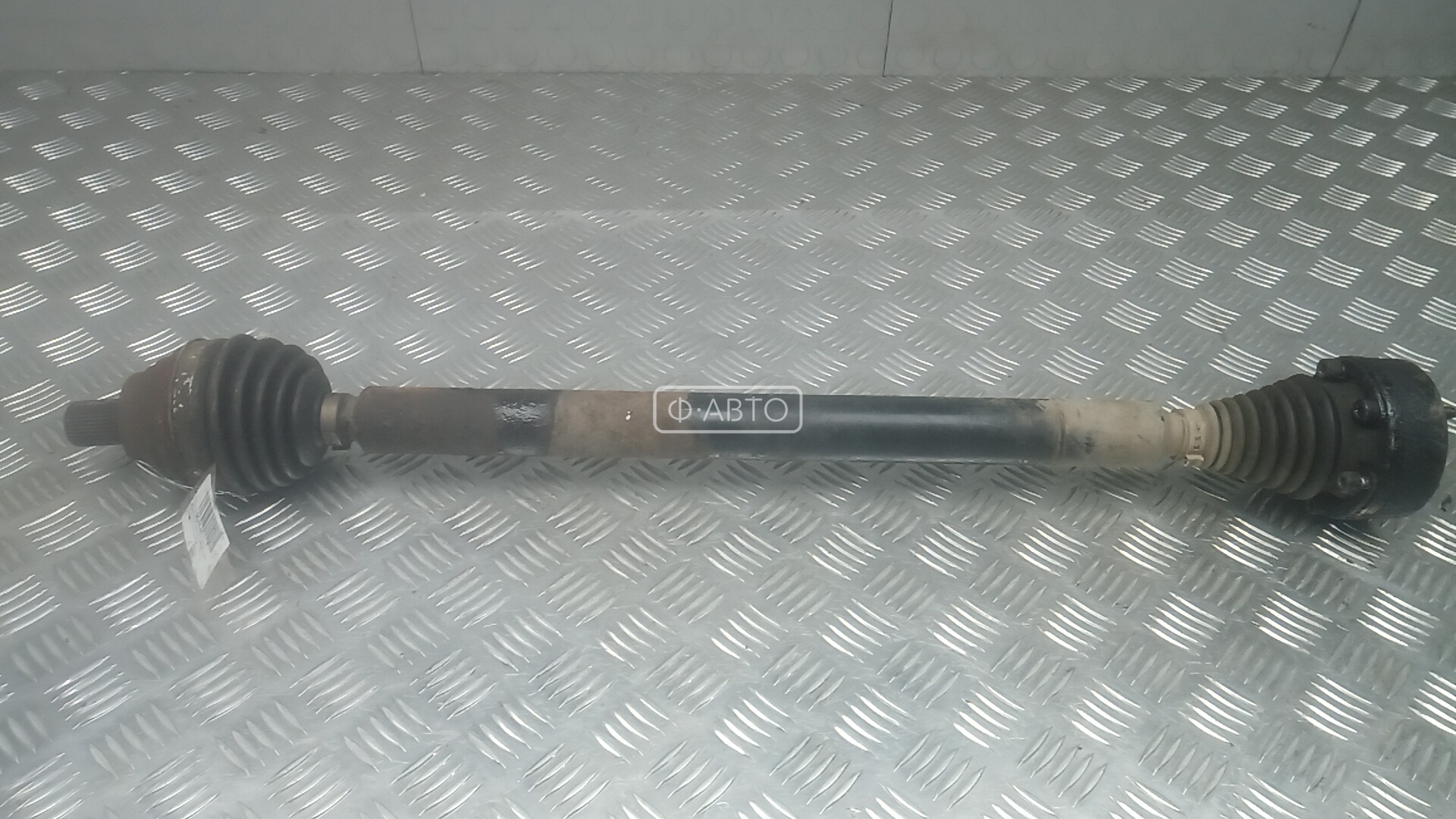 Привод передний правый